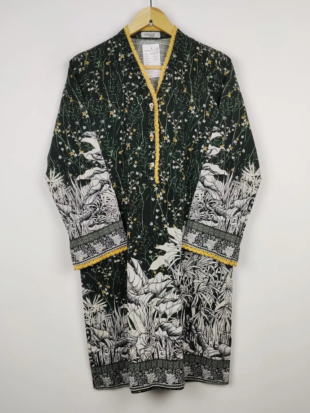 Buy online pre-used pre-loved 100% authentic & Original branded Diners (WBK-1264) available in Pakistan. Top international brands avilable.