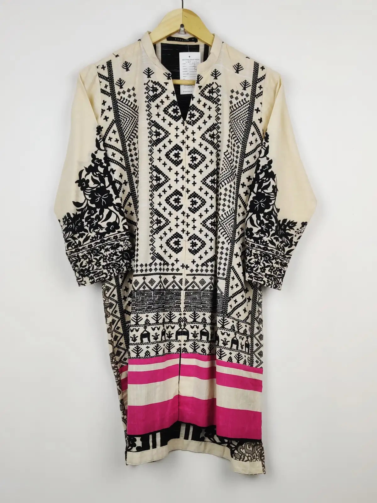 Buy online pre-used pre-loved 100% authentic & Original branded Khaadi (WBK-1270) available in Pakistan. Top international brands avilable.