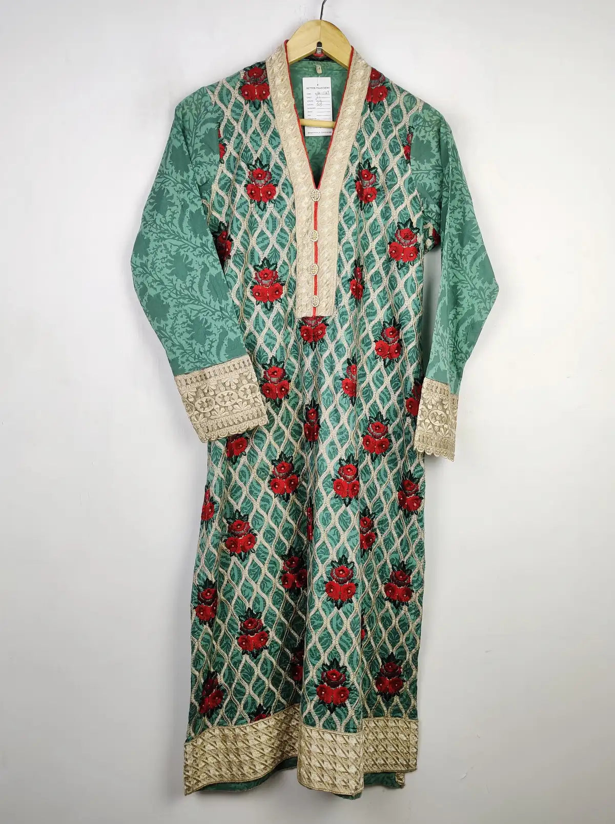 Buy online pre-used pre-loved 100% authentic & Original branded Tawakkal (WBK-1769) available in Pakistan. Top international brands avilable.