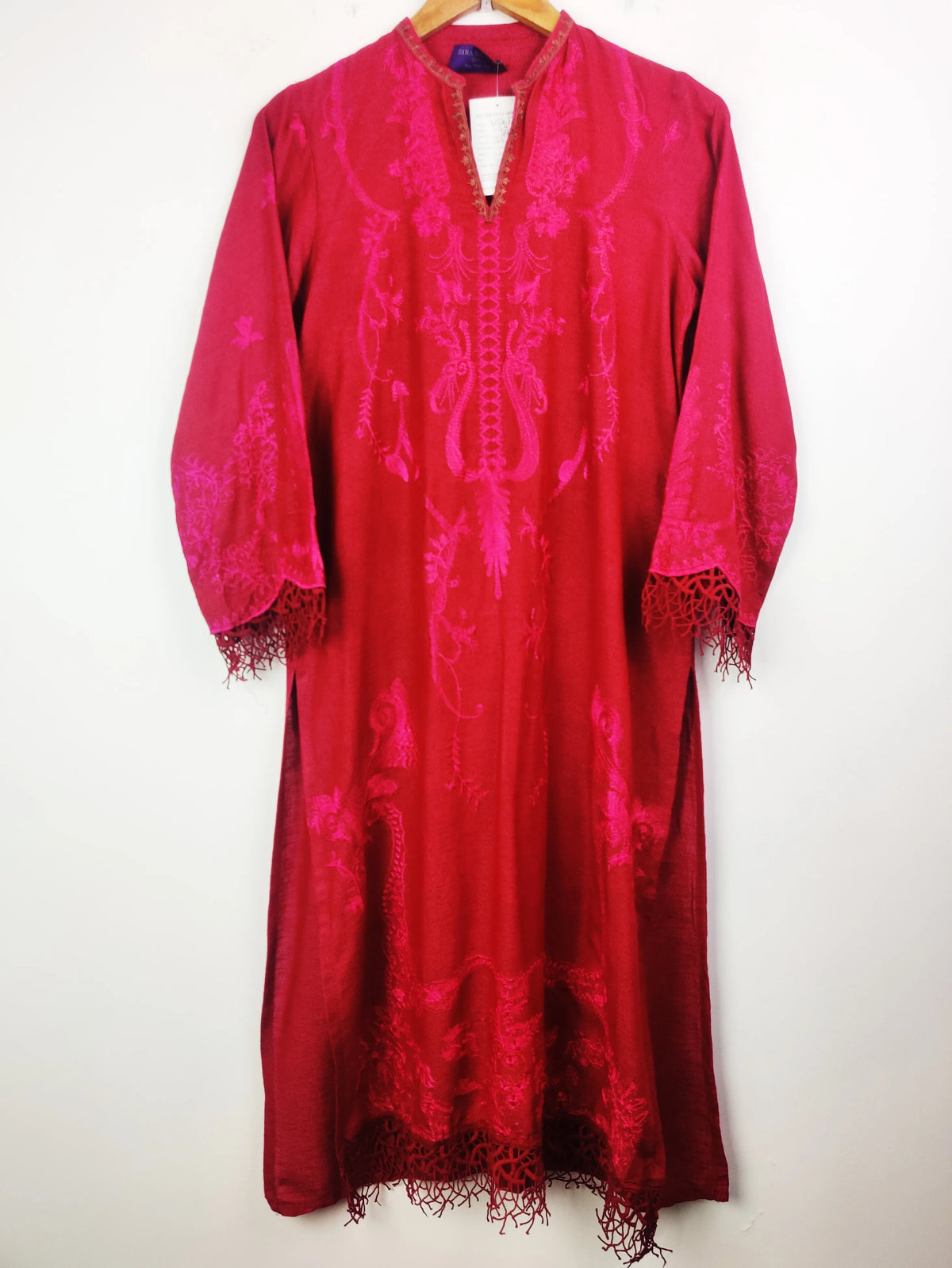 Buy online pre-used pre-loved 100% authentic & Original branded Sana Safinaz (WBK-177) available in Pakistan. Top international brands avilable.