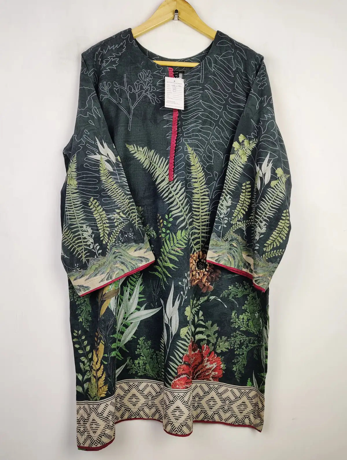 Buy online pre-used pre-loved 100% authentic & Original branded Ak Collection (WBK-1780) available in Pakistan. Top international brands avilable.