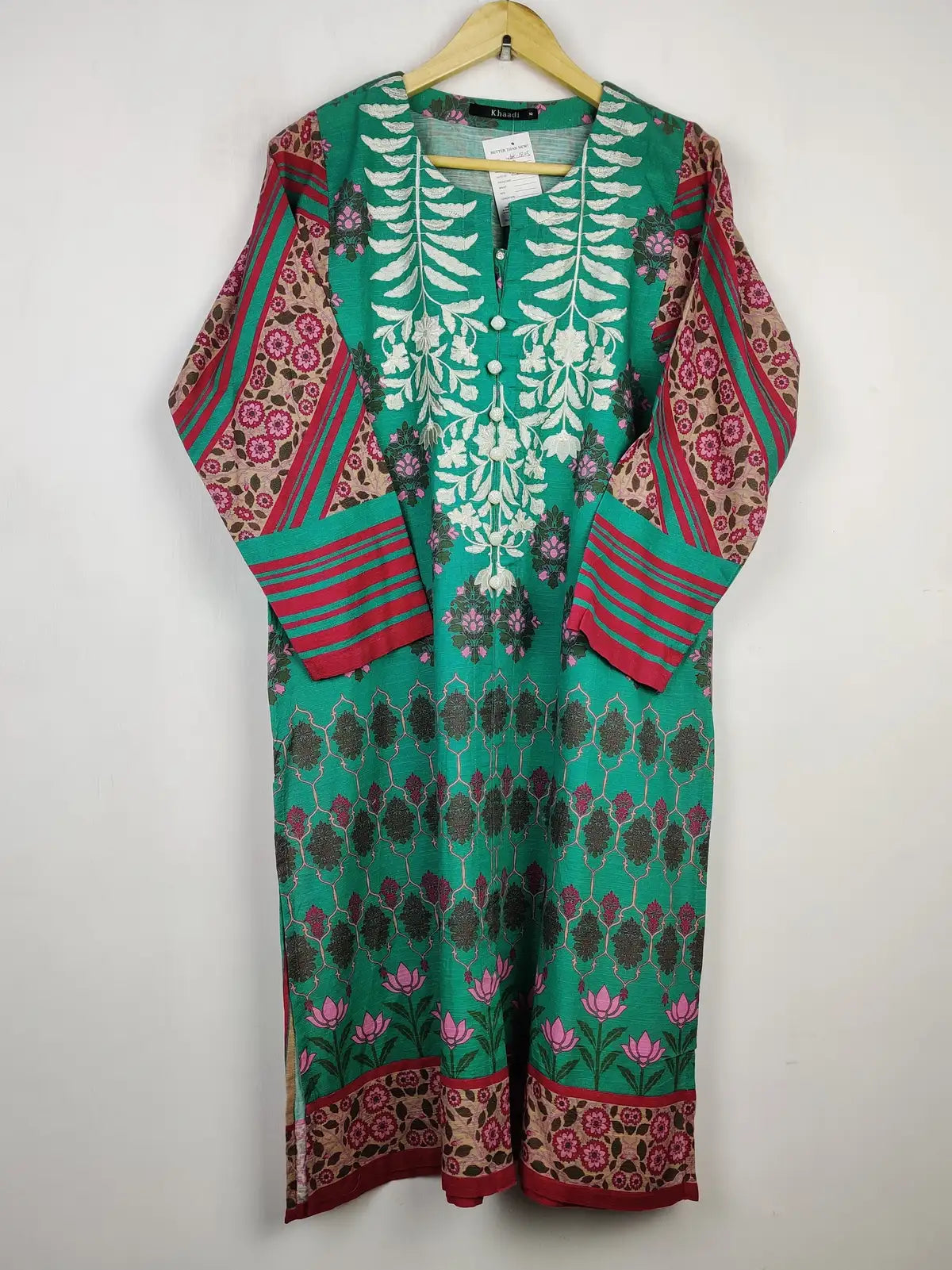Buy online pre-used pre-loved 100% authentic & Original branded Khaadi (WBK-1805) available in Pakistan. Top international brands avilable.