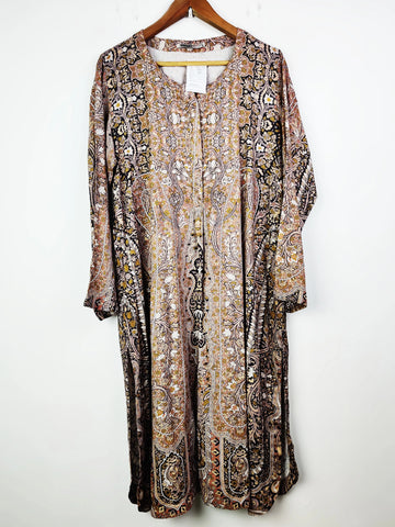 Buy online pre-used pre-loved 100% authentic & Original branded Khaadi (WBK-182) available in Pakistan. Top international brands avilable.