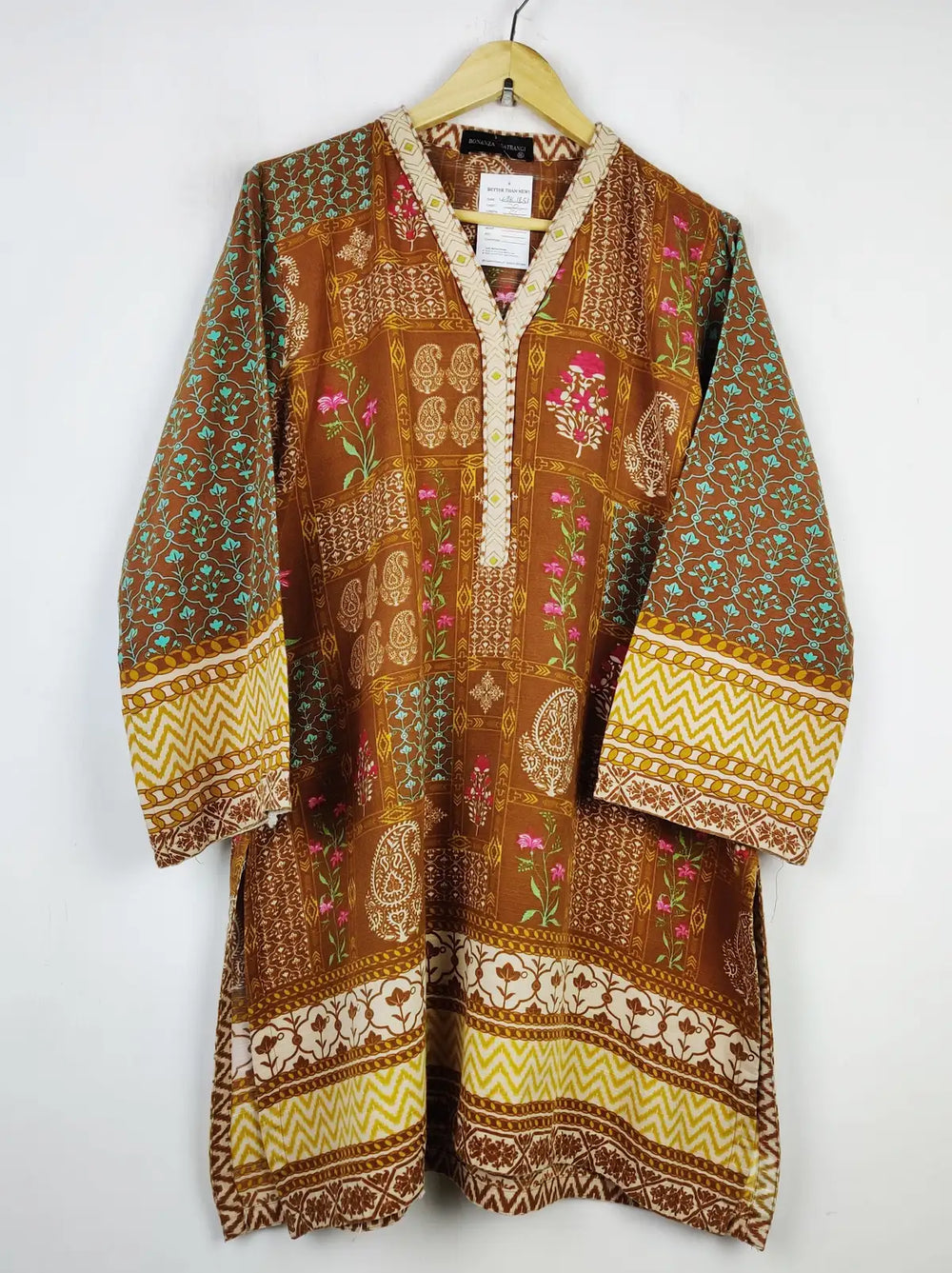 Buy online pre-used pre-loved 100% authentic & Original branded Bonanza Satrangi (WBK-1851) available in Pakistan. Top international brands avilable.