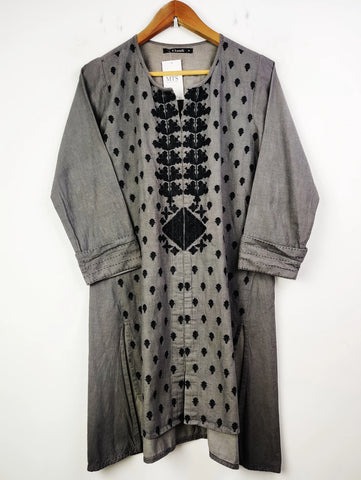Buy online pre-used pre-loved 100% authentic & Original branded Khaadi (WBK-196) available in Pakistan. Top international brands avilable.
