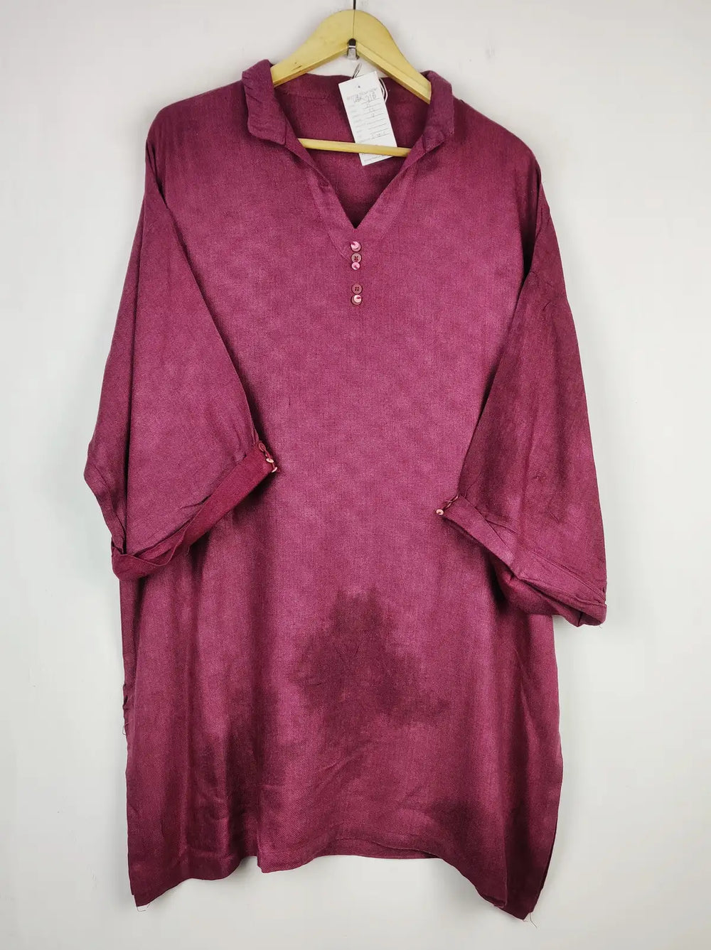 Buy online pre-used pre-loved 100% authentic & Original branded Ethnic (WBK-2161) available in Pakistan. Top international brands avilable.