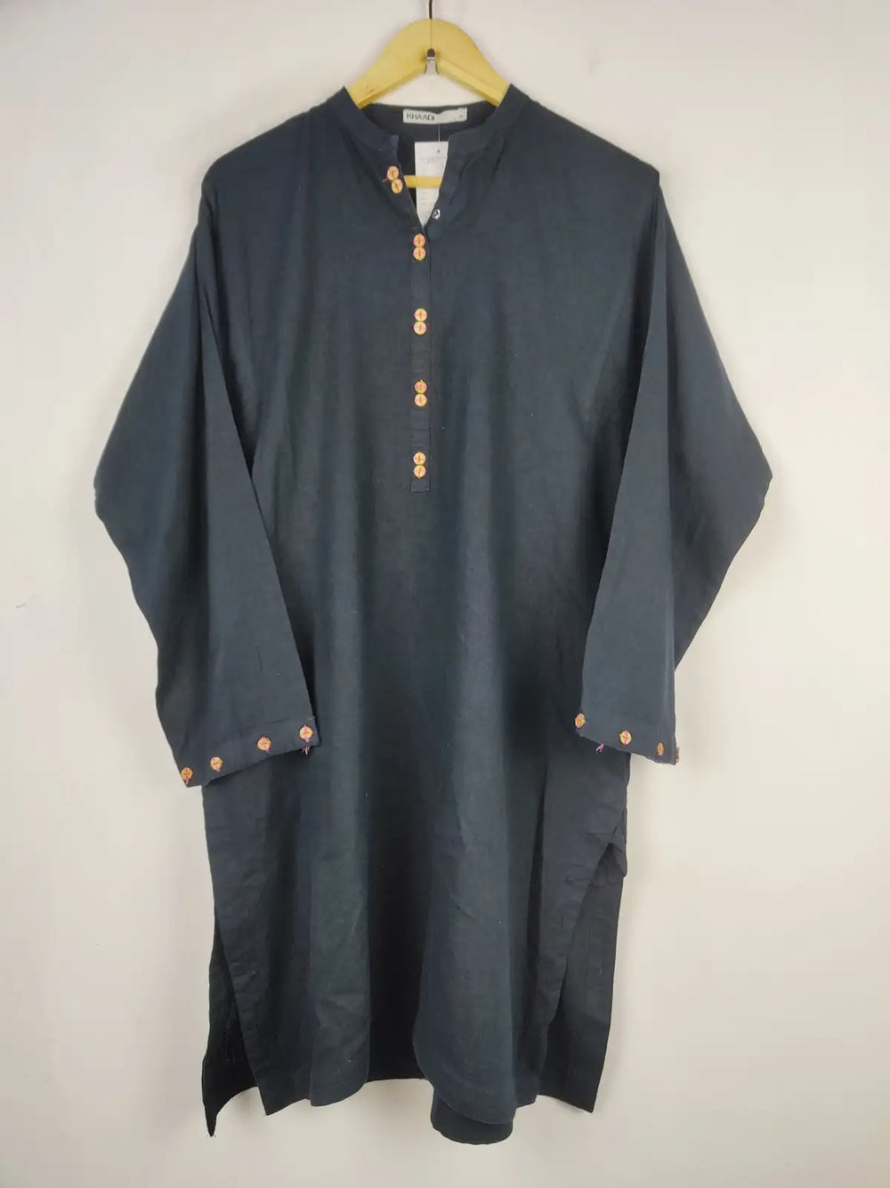 Buy online pre-used pre-loved 100% authentic & Original branded Khaadi (WBK-2168) available in Pakistan. Top international brands avilable.