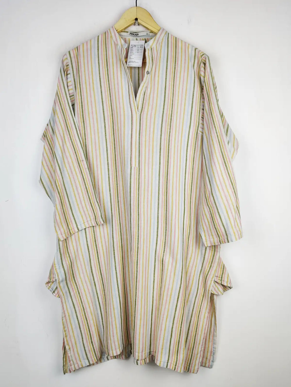 Buy online pre-used pre-loved 100% authentic & Original branded Khaadi (WBK-2183) available in Pakistan. Top international brands avilable.
