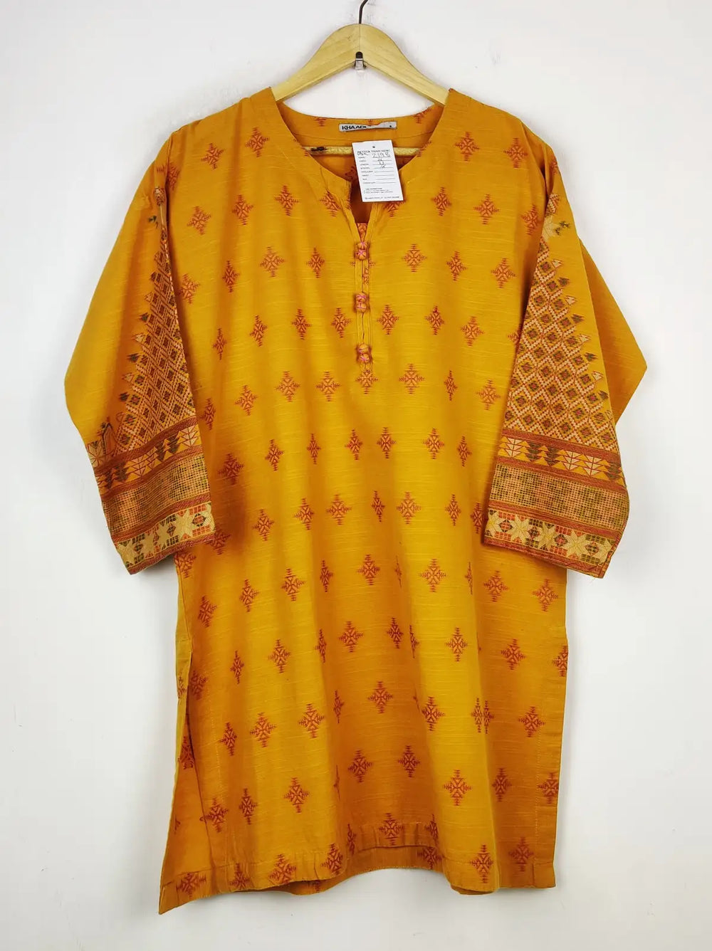 Buy online pre-used pre-loved 100% authentic & Original branded Khaadi (WBK-2198) available in Pakistan. Top international brands avilable.