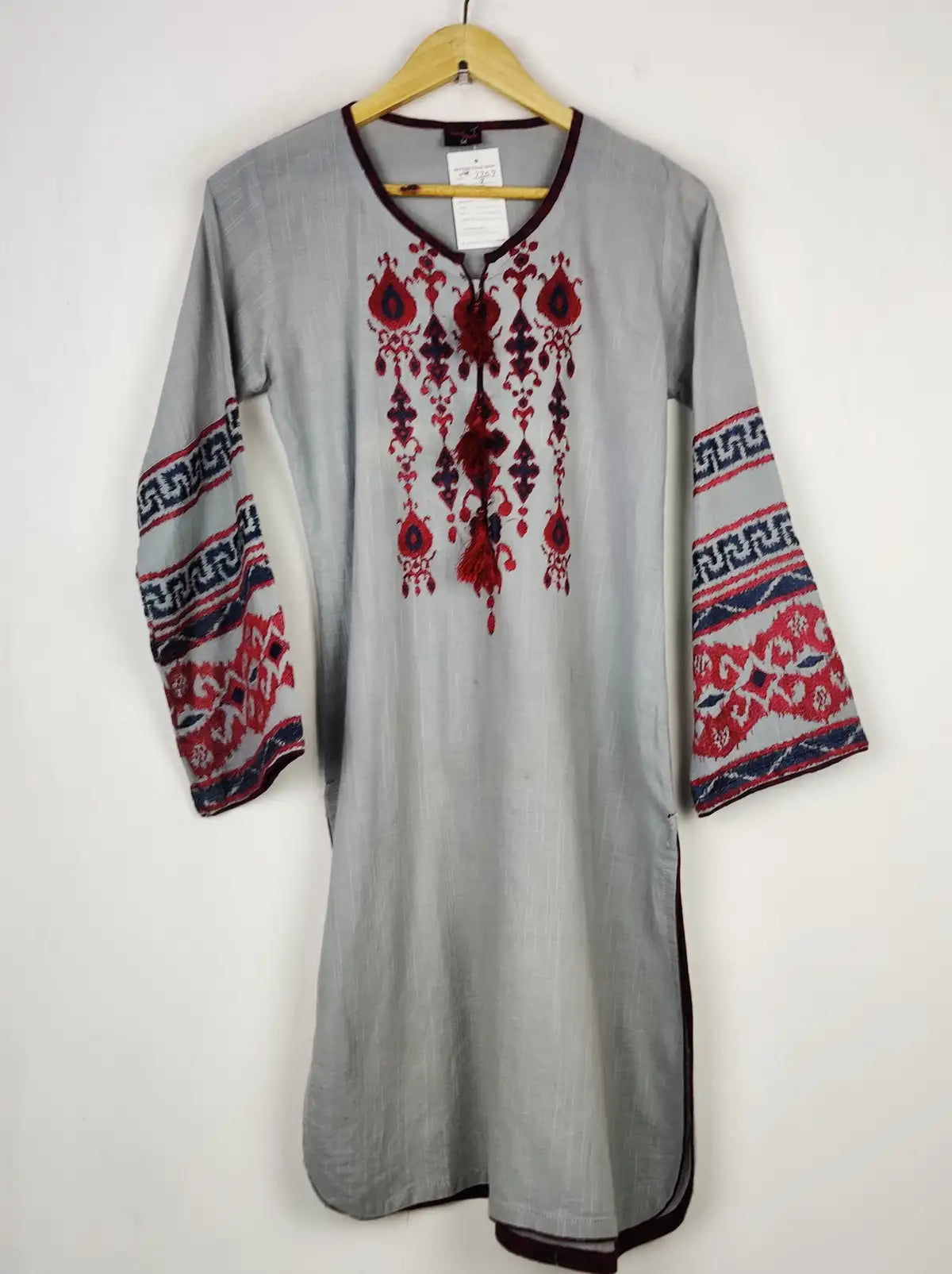 Buy online pre-used pre-loved 100% authentic & Original branded Tand Taani (WBK-2207) available in Pakistan. Top international brands avilable.