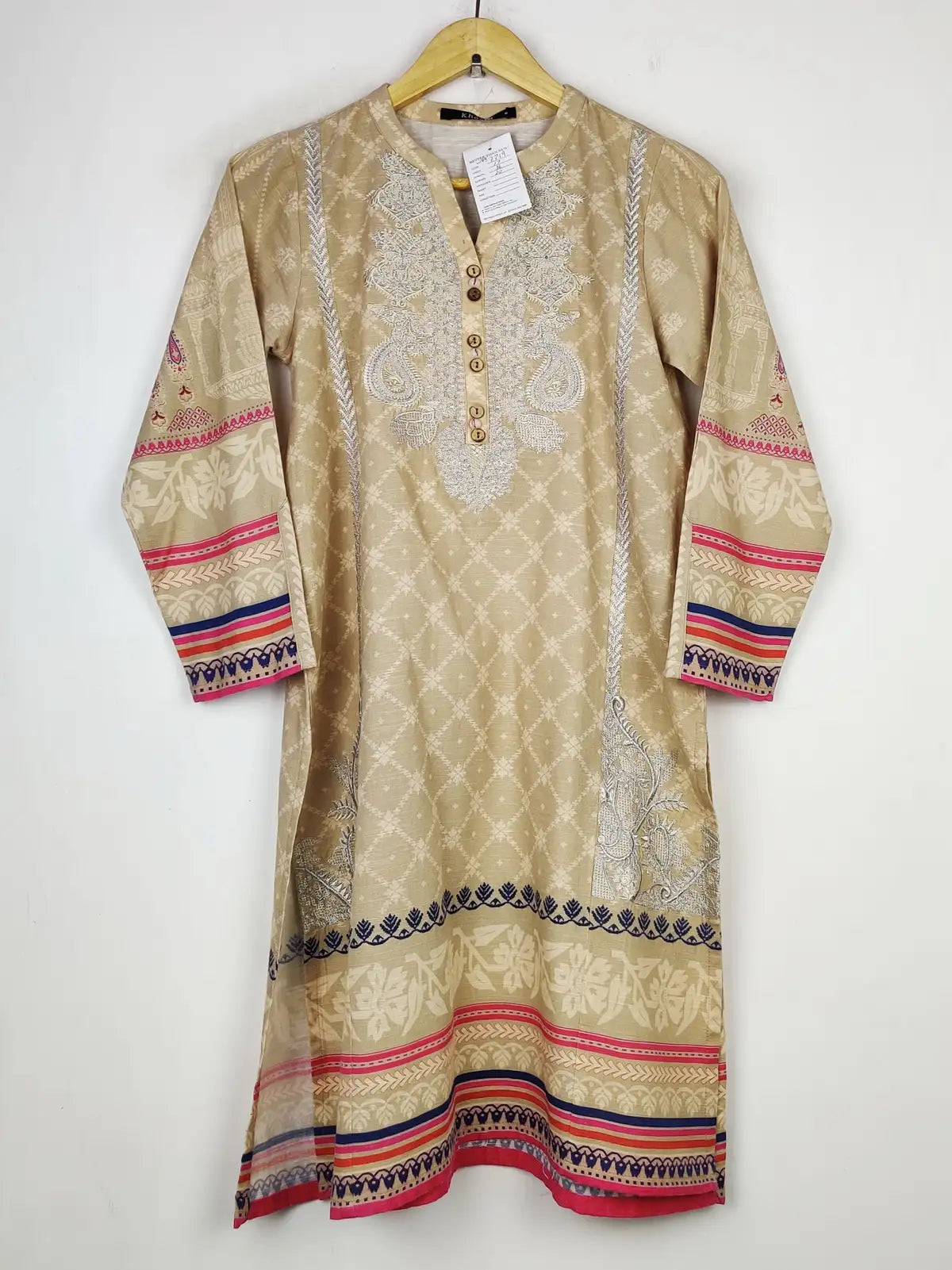 Buy online pre-used pre-loved 100% authentic & Original branded Khaadi (WBK-2219) available in Pakistan. Top international brands avilable.