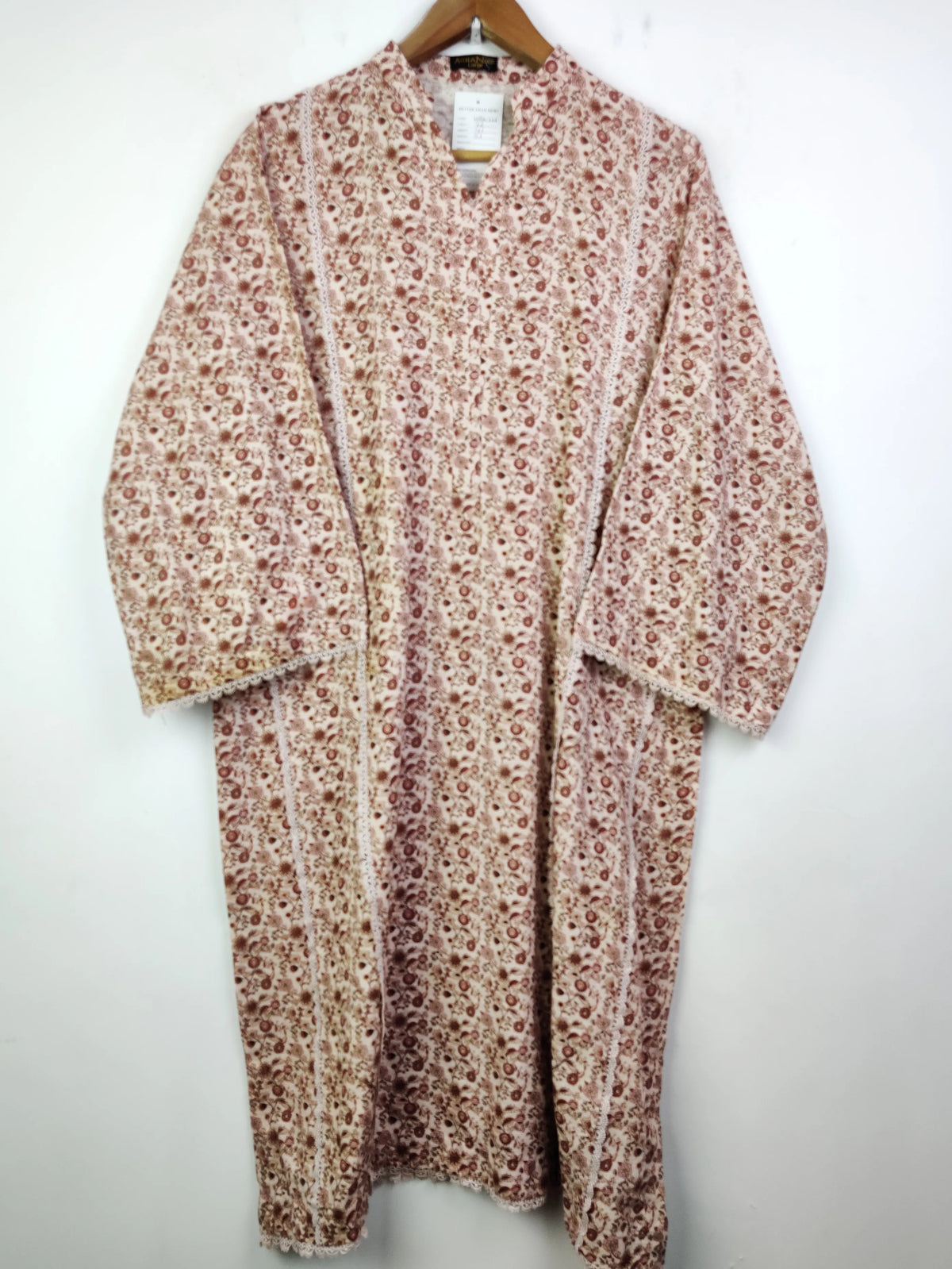 Buy online pre-used pre-loved 100% authentic & Original branded Agha Noor (WBK-226) available in Pakistan. Top international brands avilable.