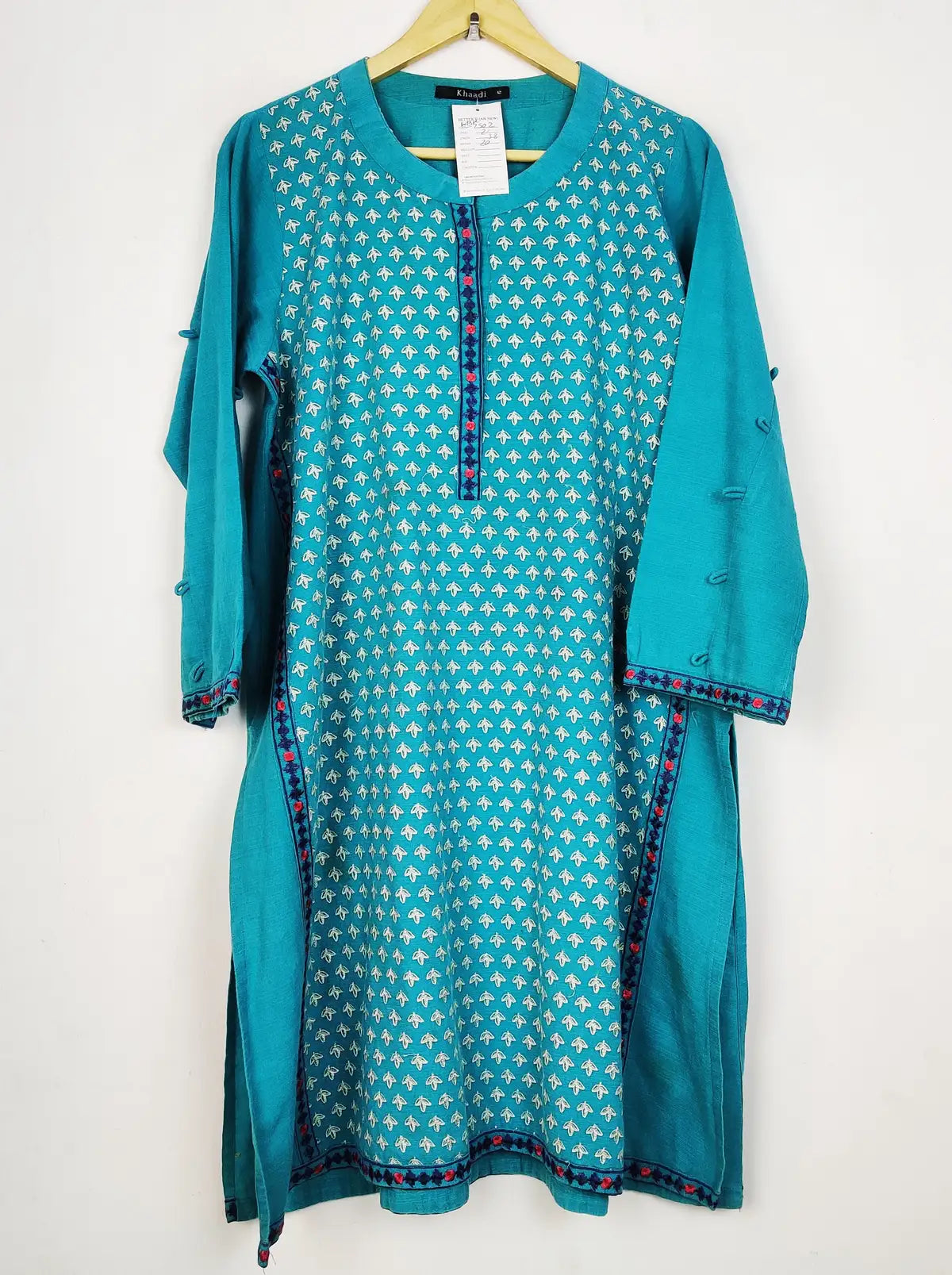 Buy online pre-used pre-loved 100% authentic & Original branded Khaadi (WBK-2502) available in Pakistan. Top international brands avilable.