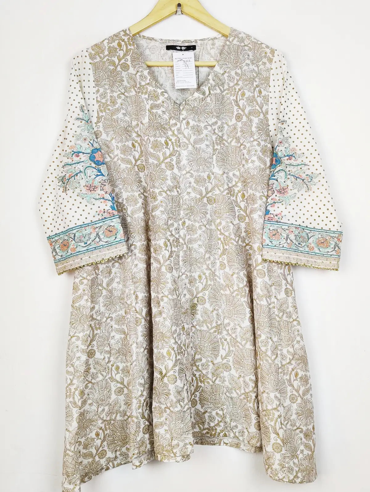 Buy online pre-used pre-loved 100% authentic & Original branded Khaadi (WBK-2516) available in Pakistan. Top international brands avilable.