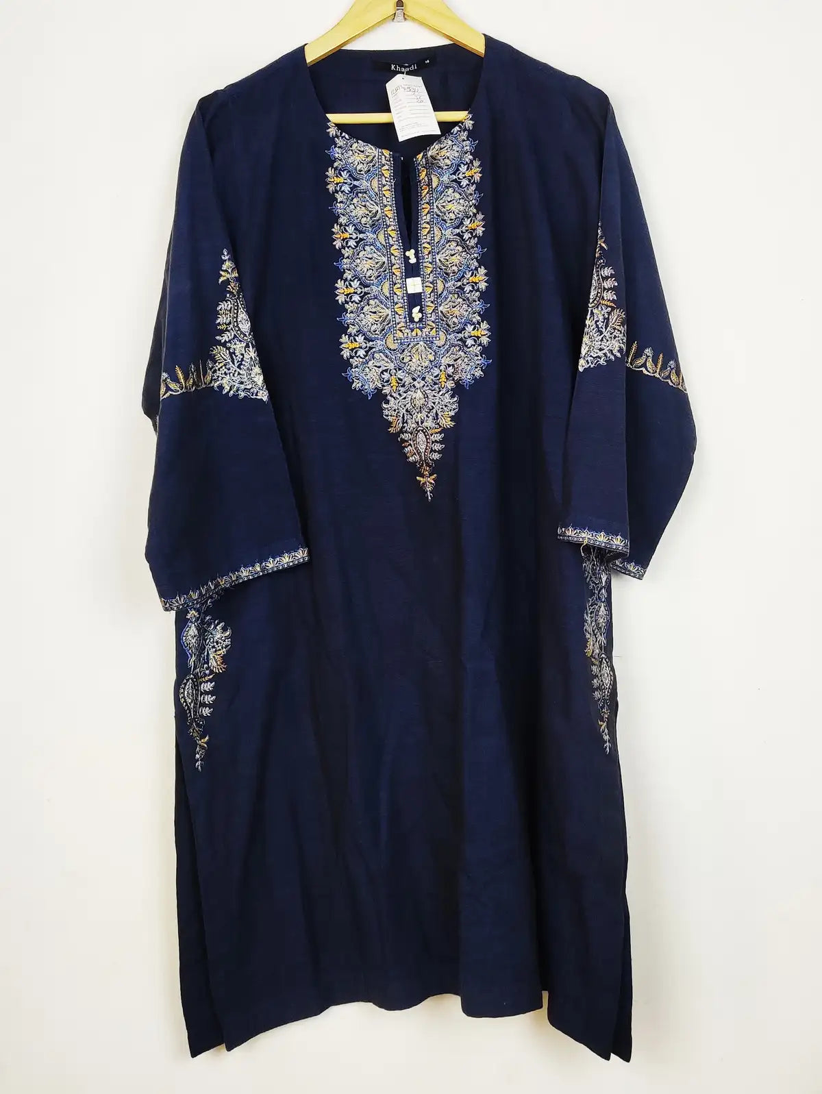 Buy online pre-used pre-loved 100% authentic & Original branded Khaadi (WBK-2534) available in Pakistan. Top international brands avilable.