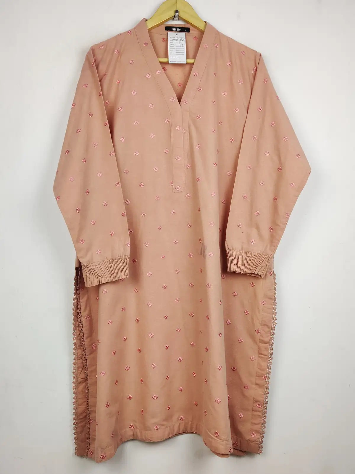 Buy online pre-used pre-loved 100% authentic & Original branded Khaadi (WBK-2568) available in Pakistan. Top international brands avilable.