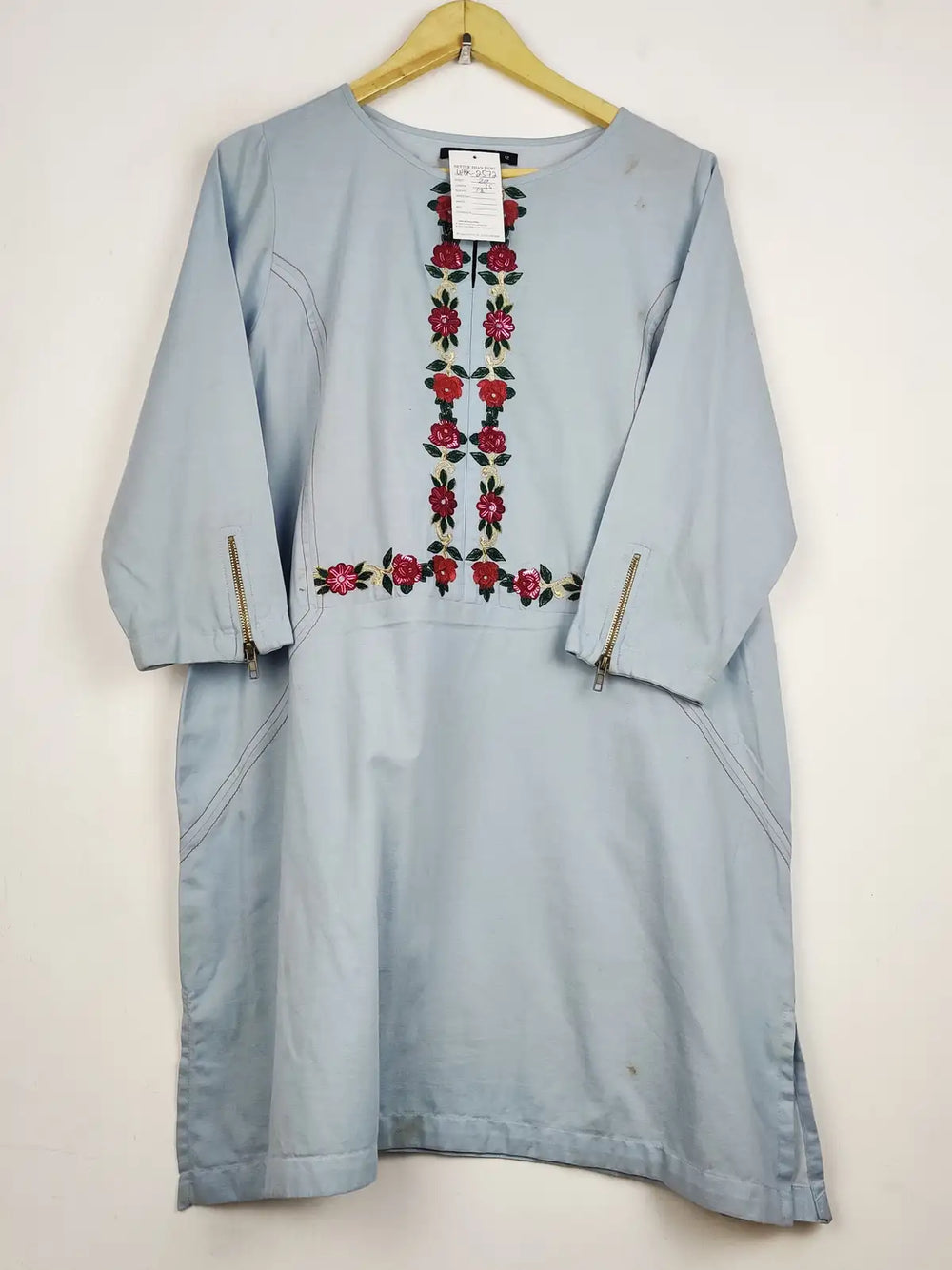 Buy online pre-used pre-loved 100% authentic & Original branded Khaadi (WBK-2572) available in Pakistan. Top international brands avilable.