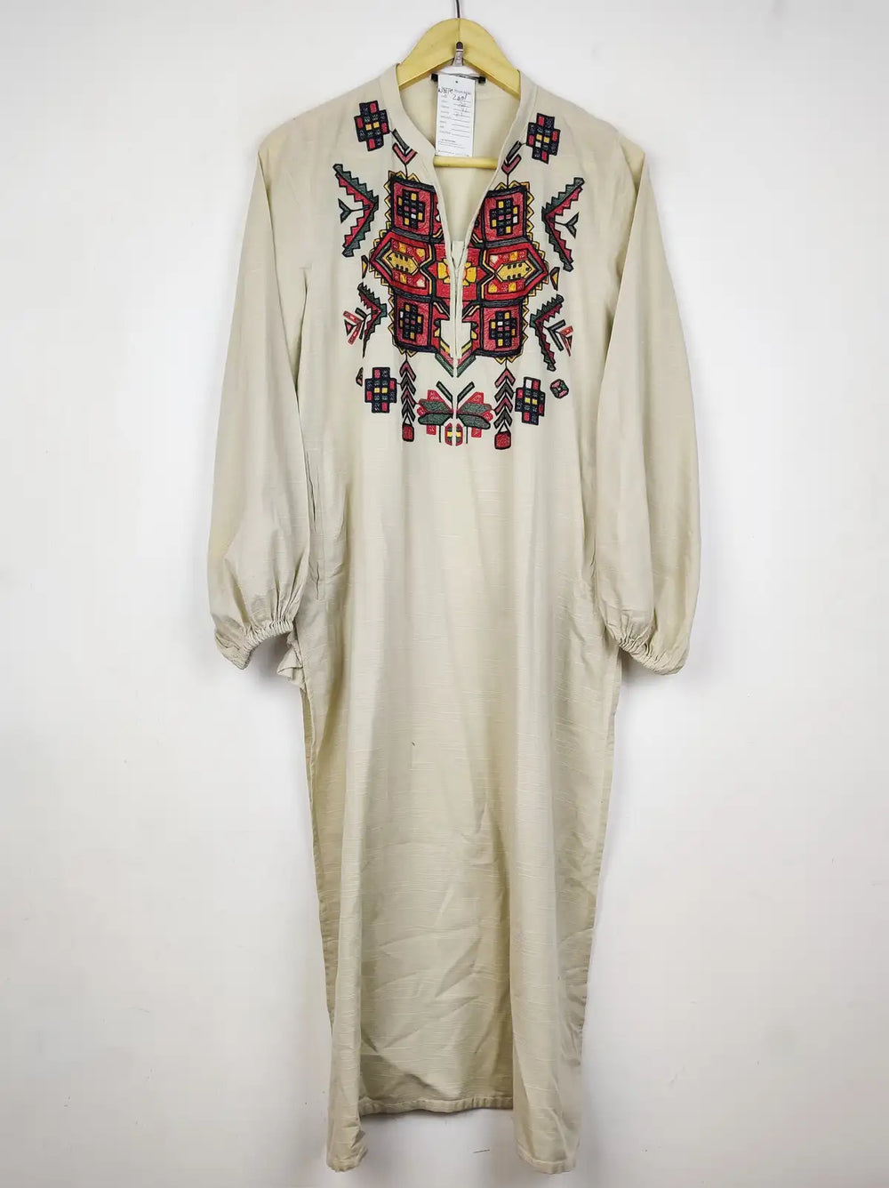 Buy online pre-used pre-loved 100% authentic & Original branded Khaadi (WBK-2601) available in Pakistan. Top international brands avilable.