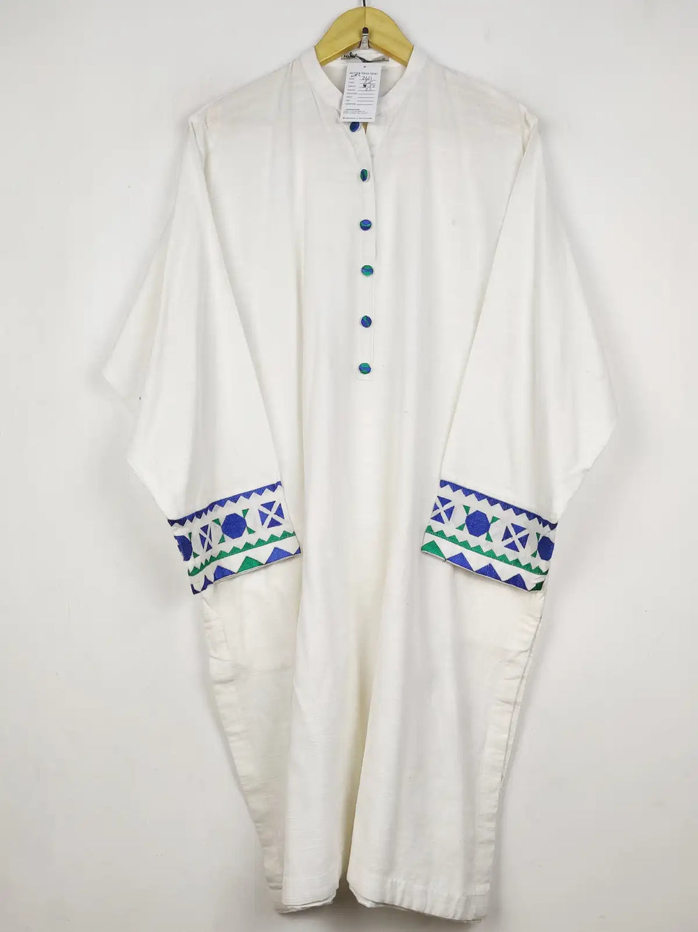 Buy online pre-used pre-loved 100% authentic & Original branded Khaadi (WBK-2611) available in Pakistan. Top international brands avilable.