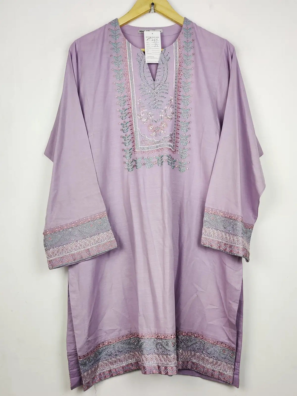 Buy online pre-used pre-loved 100% authentic & Original branded Khaadi (WBK-2641) available in Pakistan. Top international brands avilable.