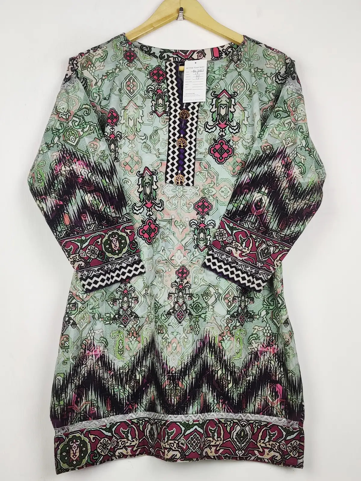 Buy online pre-used pre-loved 100% authentic & Original branded Alkaram (WBK-2651) available in Pakistan. Top international brands avilable.
