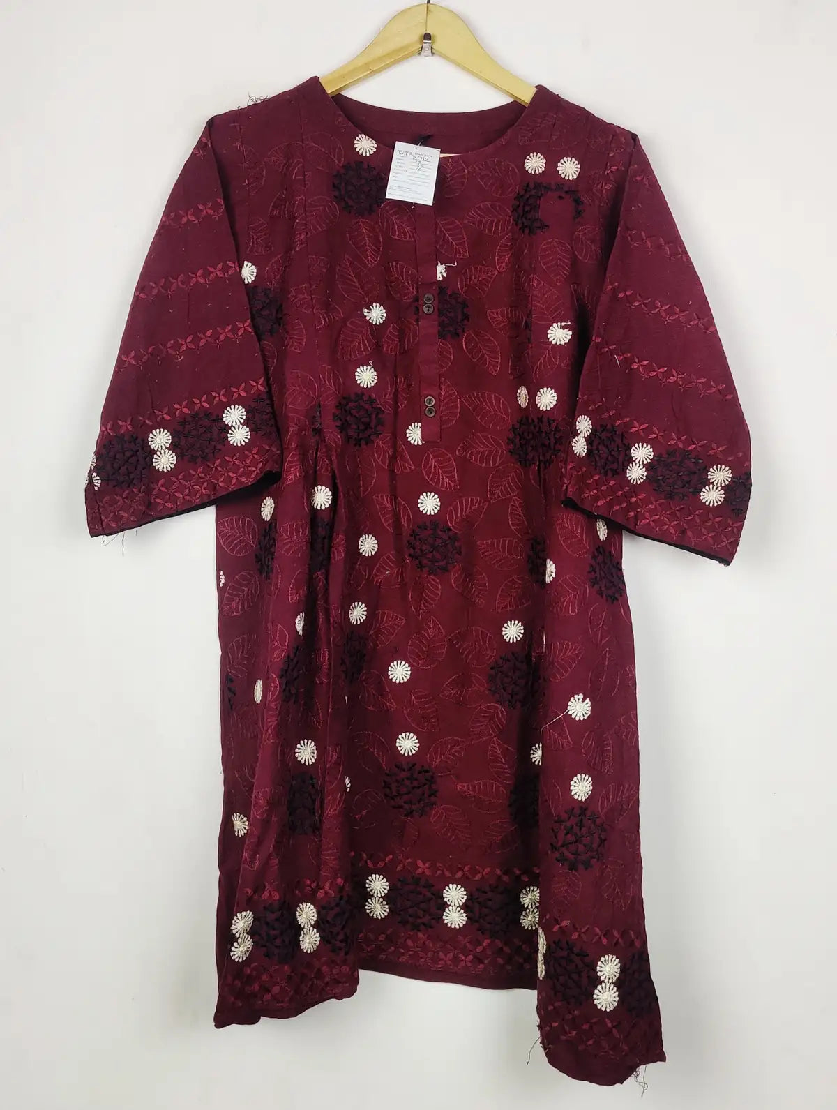 Buy online pre-used pre-loved 100% authentic & Original branded Unknown Brand (WBK-2712) available in Pakistan. Top international brands avilable.