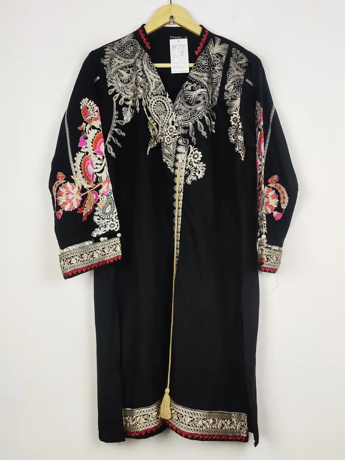 Buy online pre-used pre-loved 100% authentic & Original branded Khaadi (WBK-2721) available in Pakistan. Top international brands avilable.