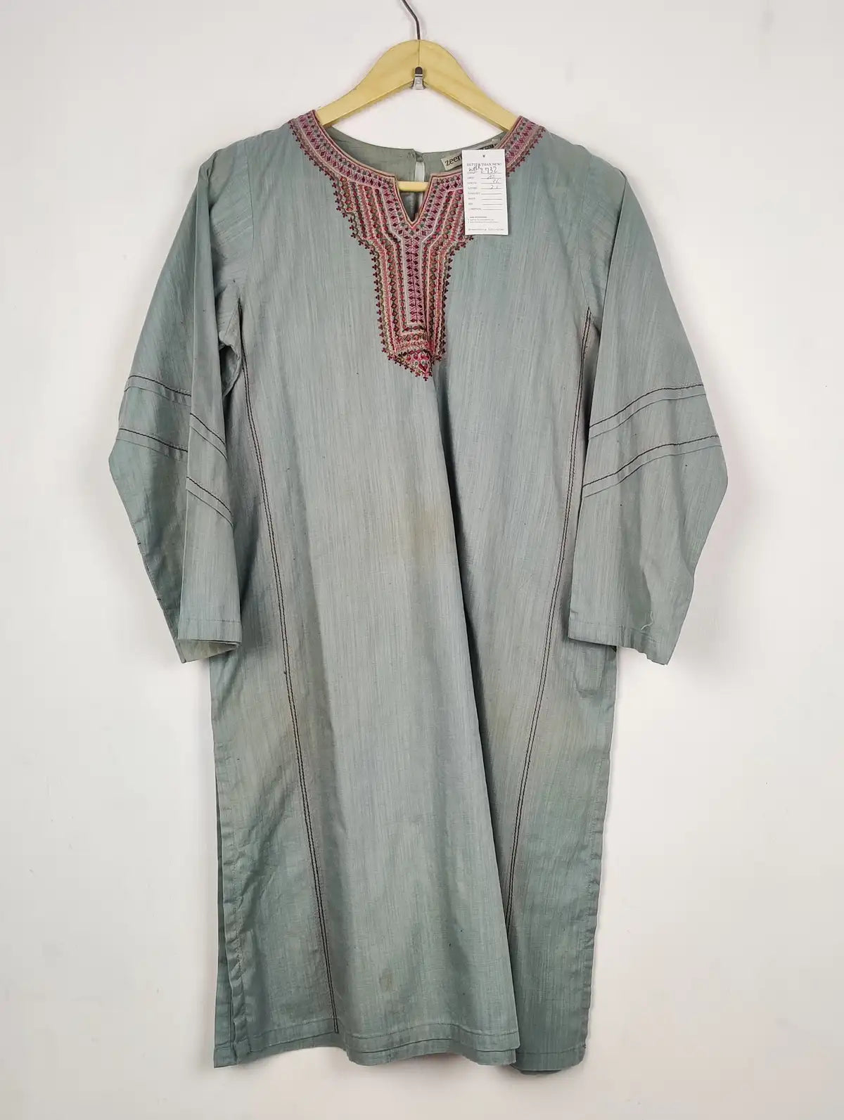 Buy online pre-used pre-loved 100% authentic & Original branded Zeen (WBK-2732) available in Pakistan. Top international brands avilable.