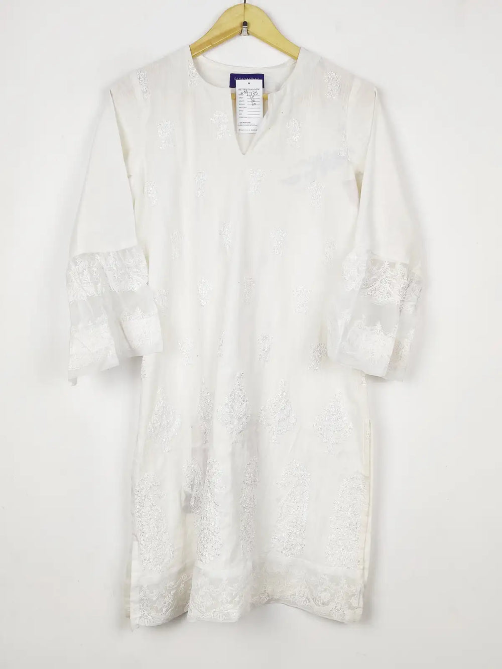 Buy online pre-used pre-loved 100% authentic & Original branded Sana Safinaz (WBK-2735) available in Pakistan. Top international brands avilable.