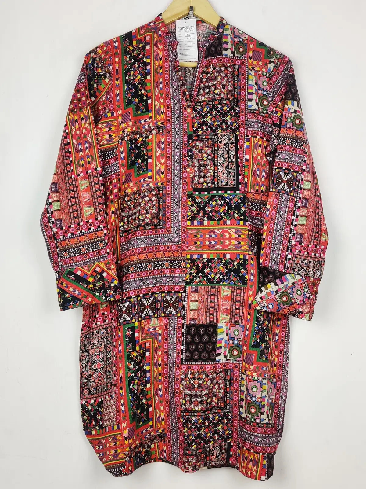 Buy online pre-used pre-loved 100% authentic & Original branded Khaadi (WBK-2739) available in Pakistan. Top international brands avilable.