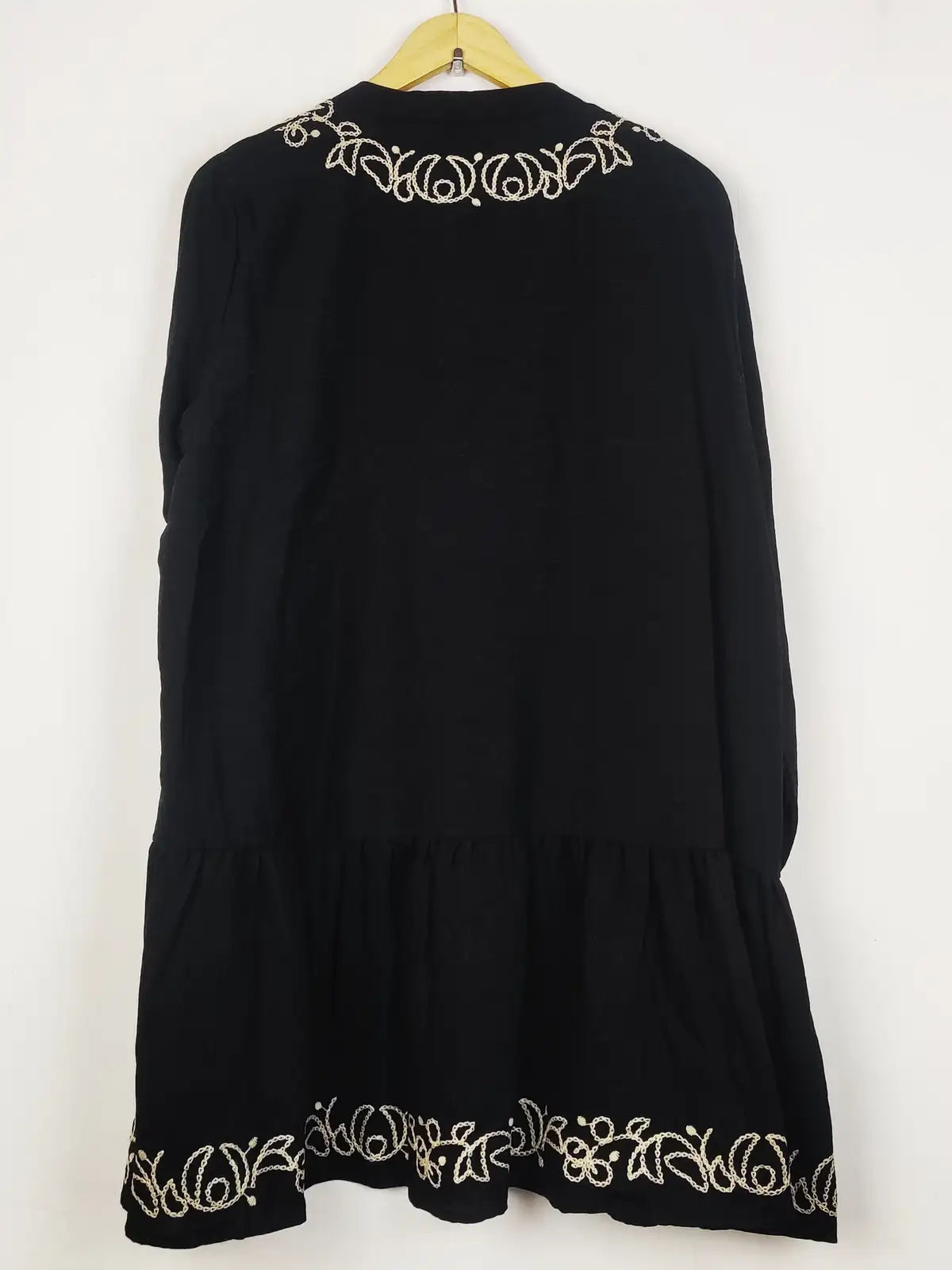 Zara (WBK-2757)