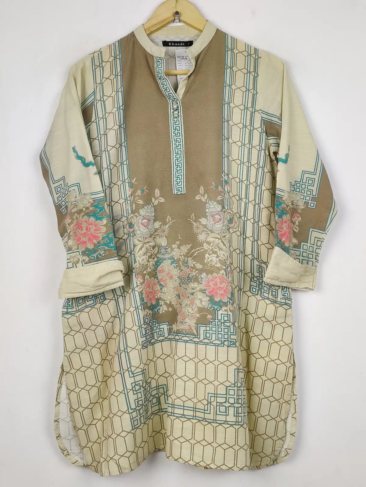 Buy online pre-used pre-loved 100% authentic & Original branded Khaadi (WBK-2759) available in Pakistan. Top international brands avilable.
