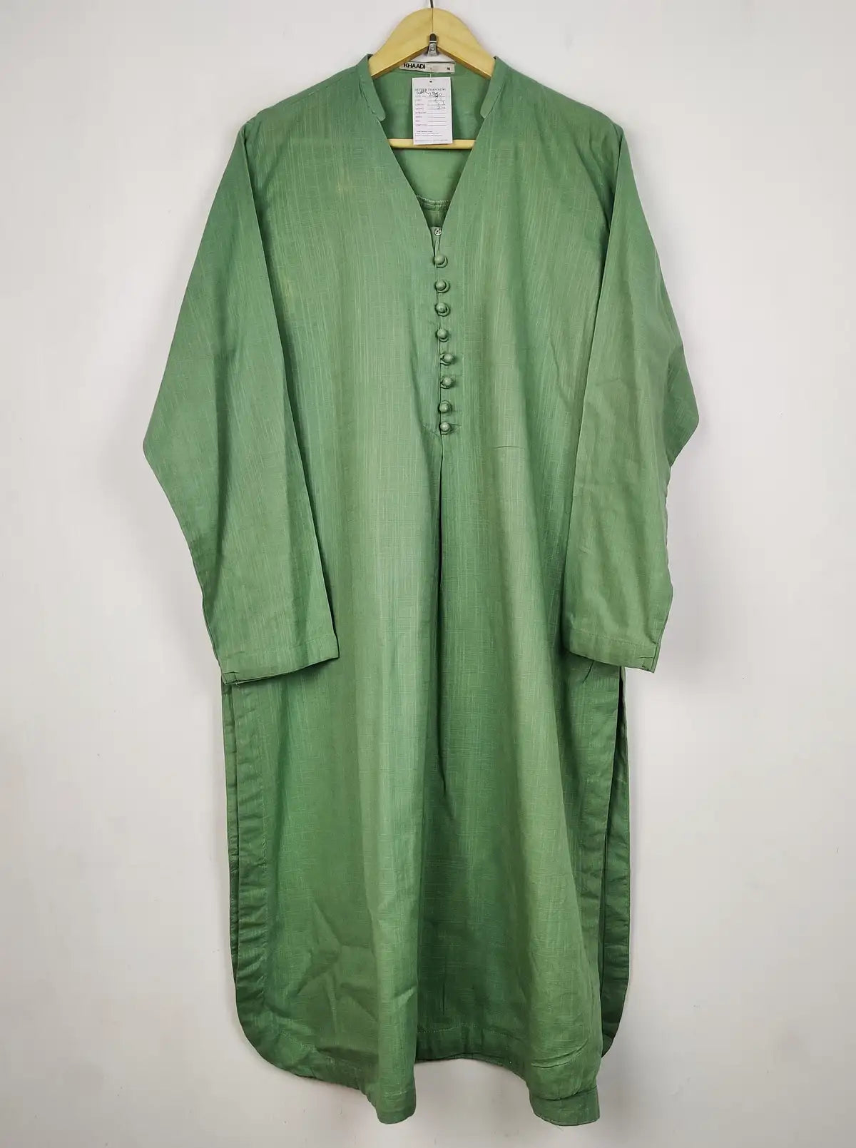 Buy online pre-used pre-loved 100% authentic & Original branded Khaadi (WBK-2760) available in Pakistan. Top international brands avilable.