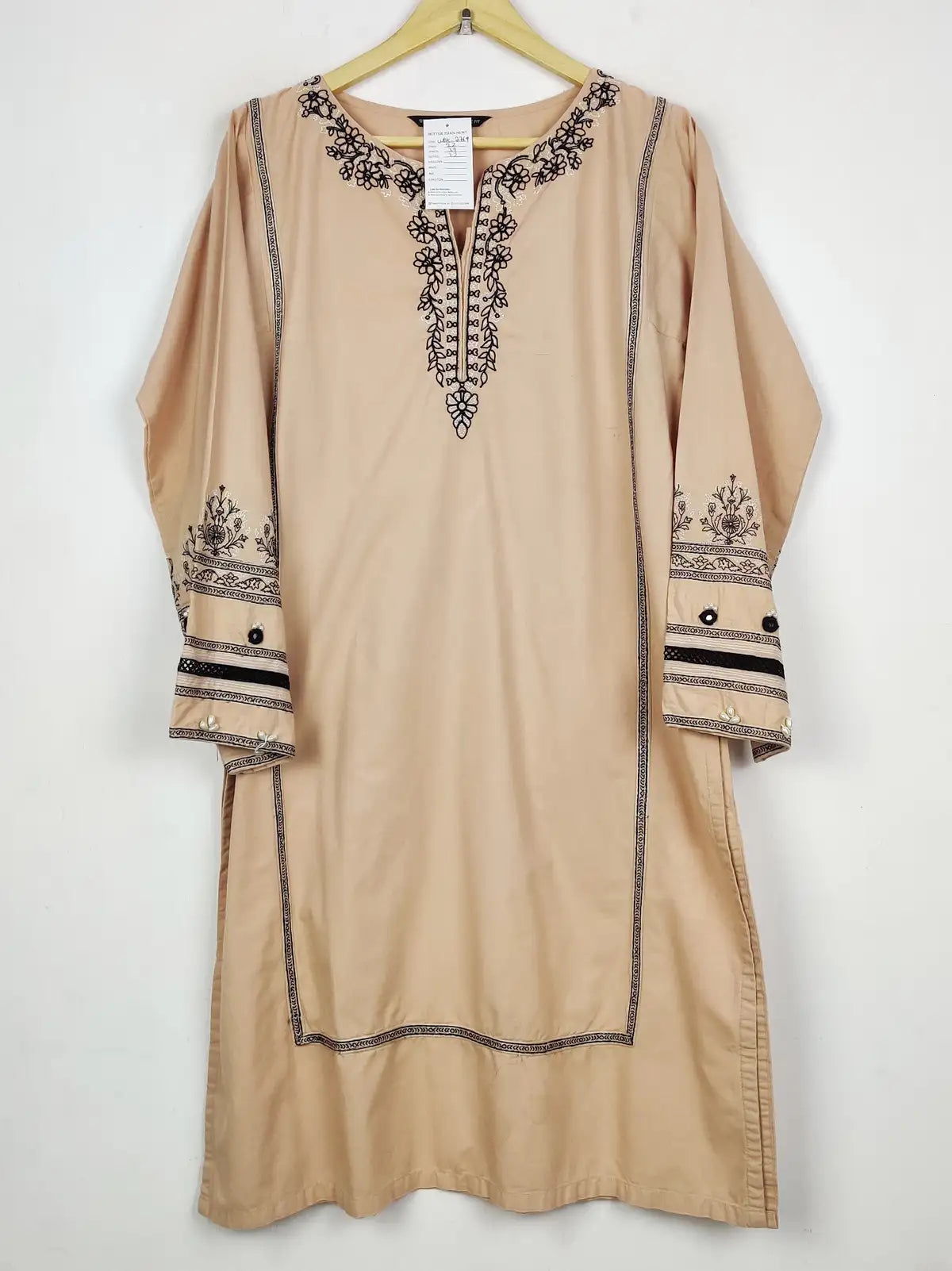 Buy online pre-used pre-loved 100% authentic & Original branded Beechtree (WBK-2769) available in Pakistan. Top international brands avilable.