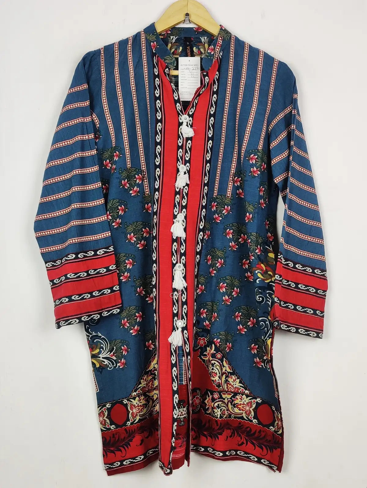 Buy online pre-used pre-loved 100% authentic & Original branded Warda (WBK-2771) available in Pakistan. Top international brands avilable.