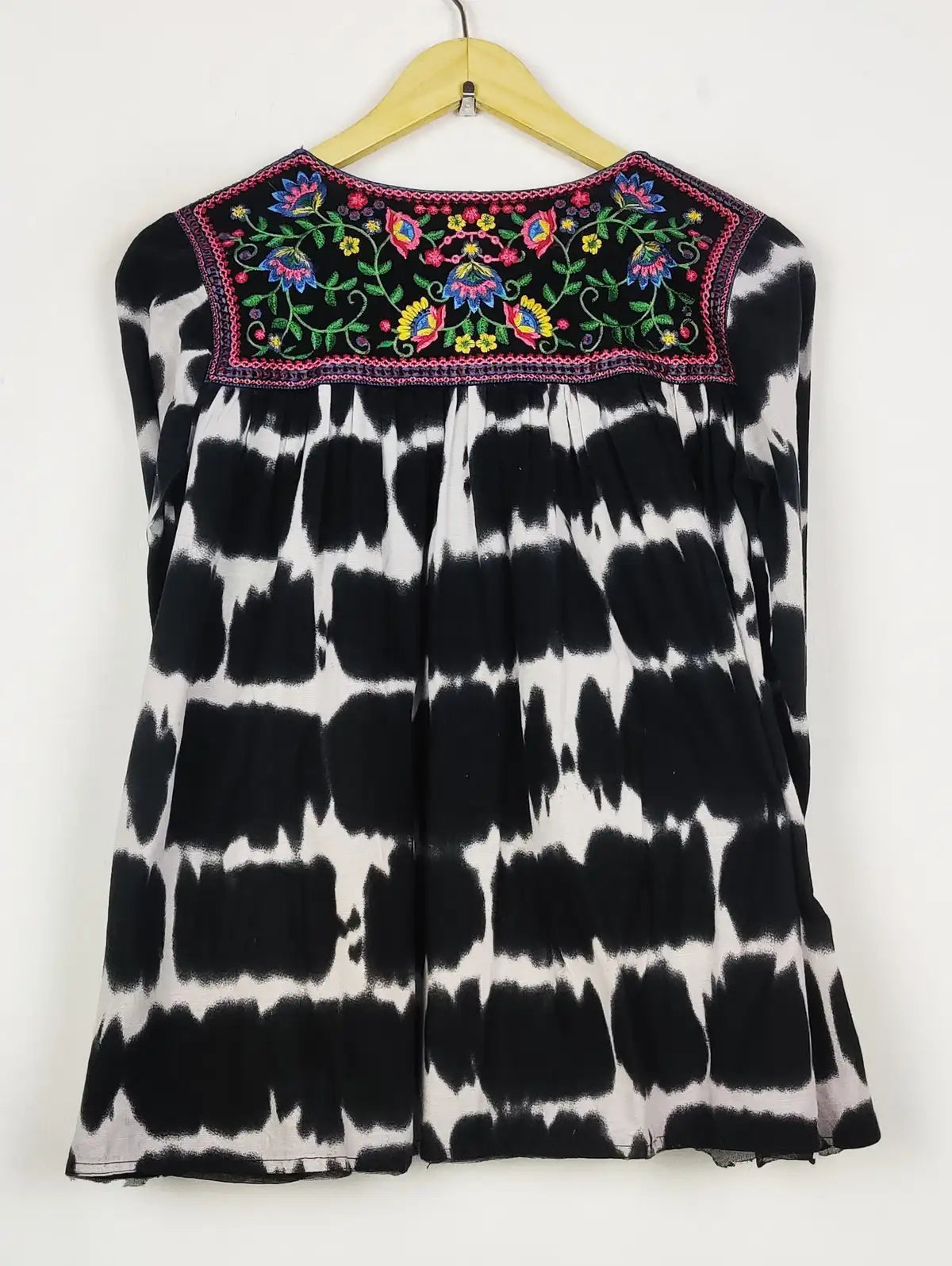 Ethnic (WBK-2779)