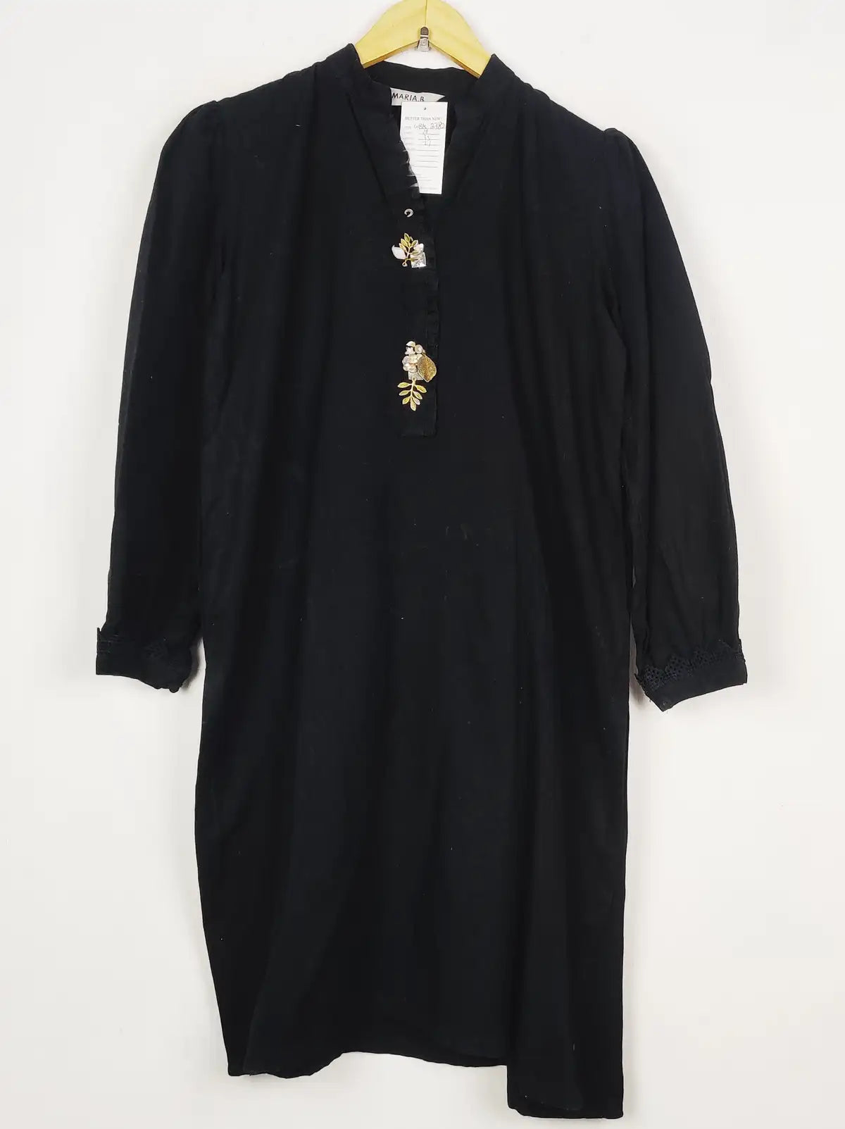 Buy online pre-used pre-loved 100% authentic & Original branded Maria.B. (WBK-2782) available in Pakistan. Top international brands avilable.
