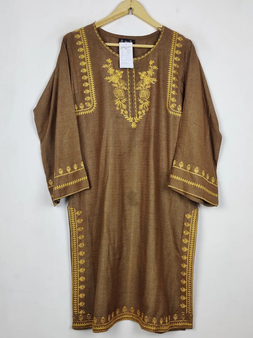 Buy online pre-used pre-loved 100% authentic & Original branded Jng Collection (WBK-2807) available in Pakistan. Top international brands avilable.