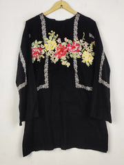 Buy online pre-used pre-loved 100% authentic & Original branded Sana Safinaz (WBK-2816) available in Pakistan. Top international brands avilable.
