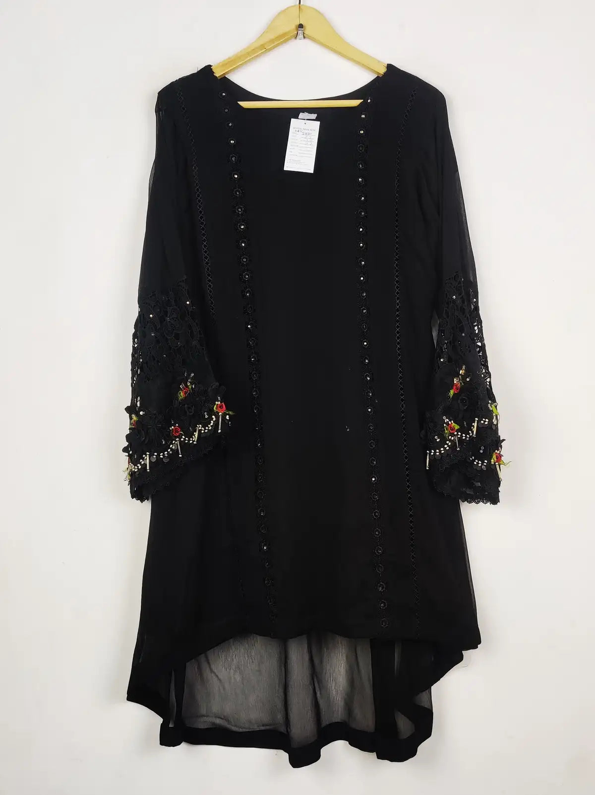 Buy online pre-used pre-loved 100% authentic & Original branded Unknown Brand (WBK-2830) available in Pakistan. Top international brands avilable.