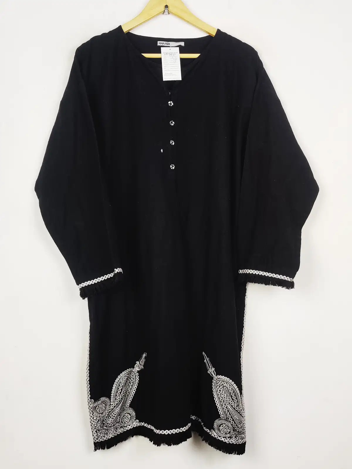 Buy online pre-used pre-loved 100% authentic & Original branded Khaadi (WBK-2833) available in Pakistan. Top international brands avilable.