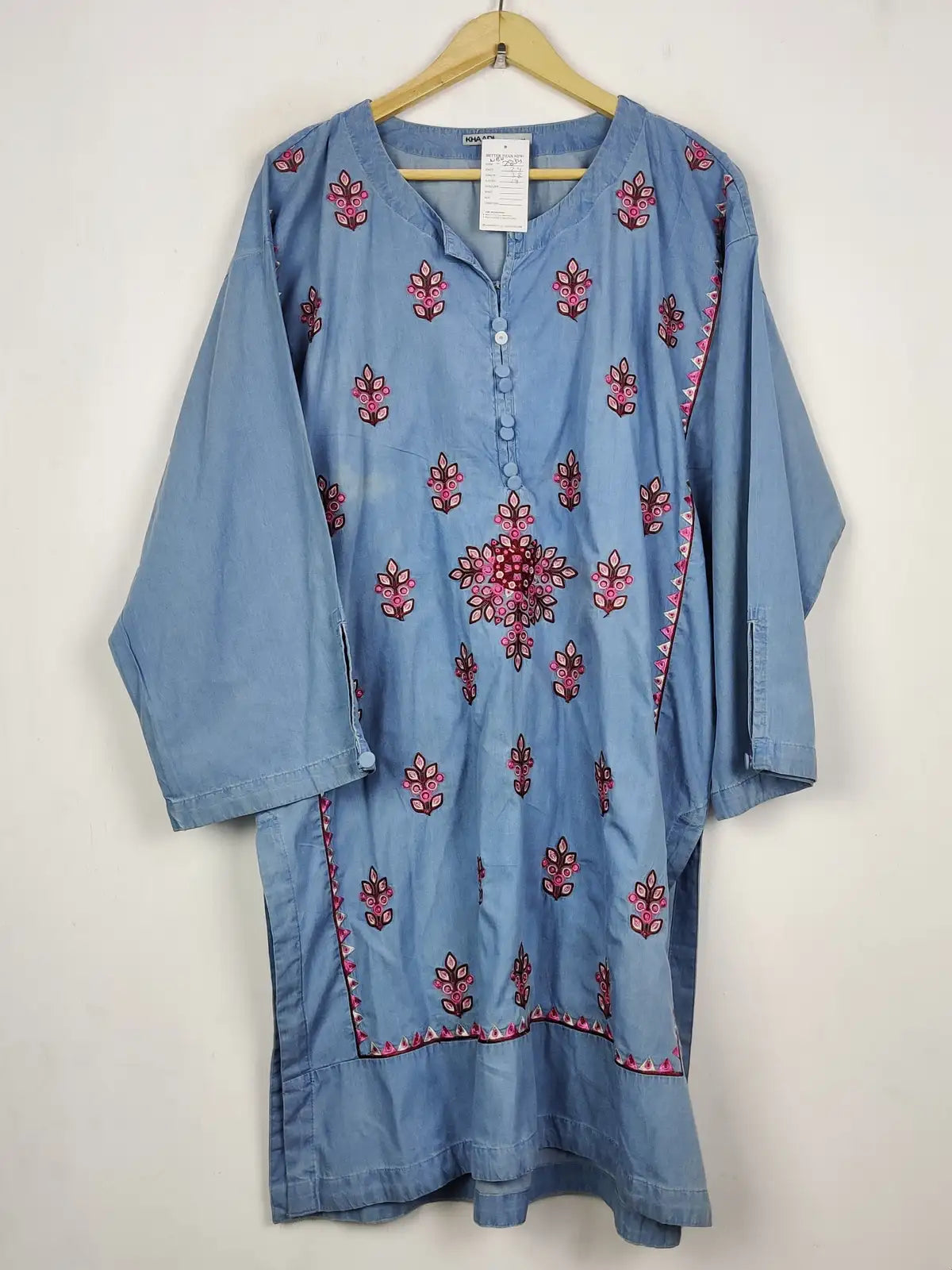 Buy online pre-used pre-loved 100% authentic & Original branded Khaadi (WBK-2834) available in Pakistan. Top international brands avilable.