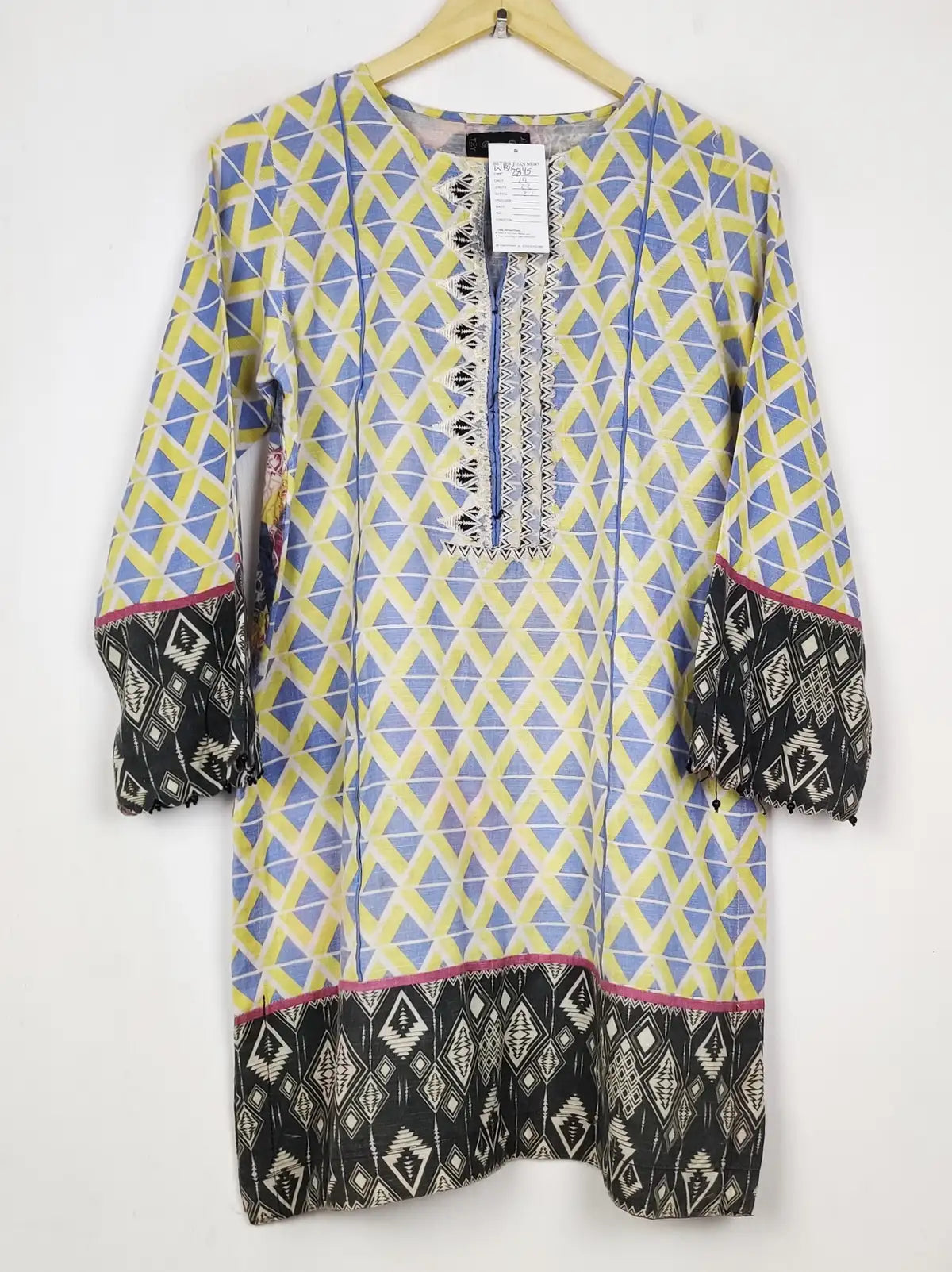 Buy online pre-used pre-loved 100% authentic & Original branded Bonita (WBK-2845) available in Pakistan. Top international brands avilable.