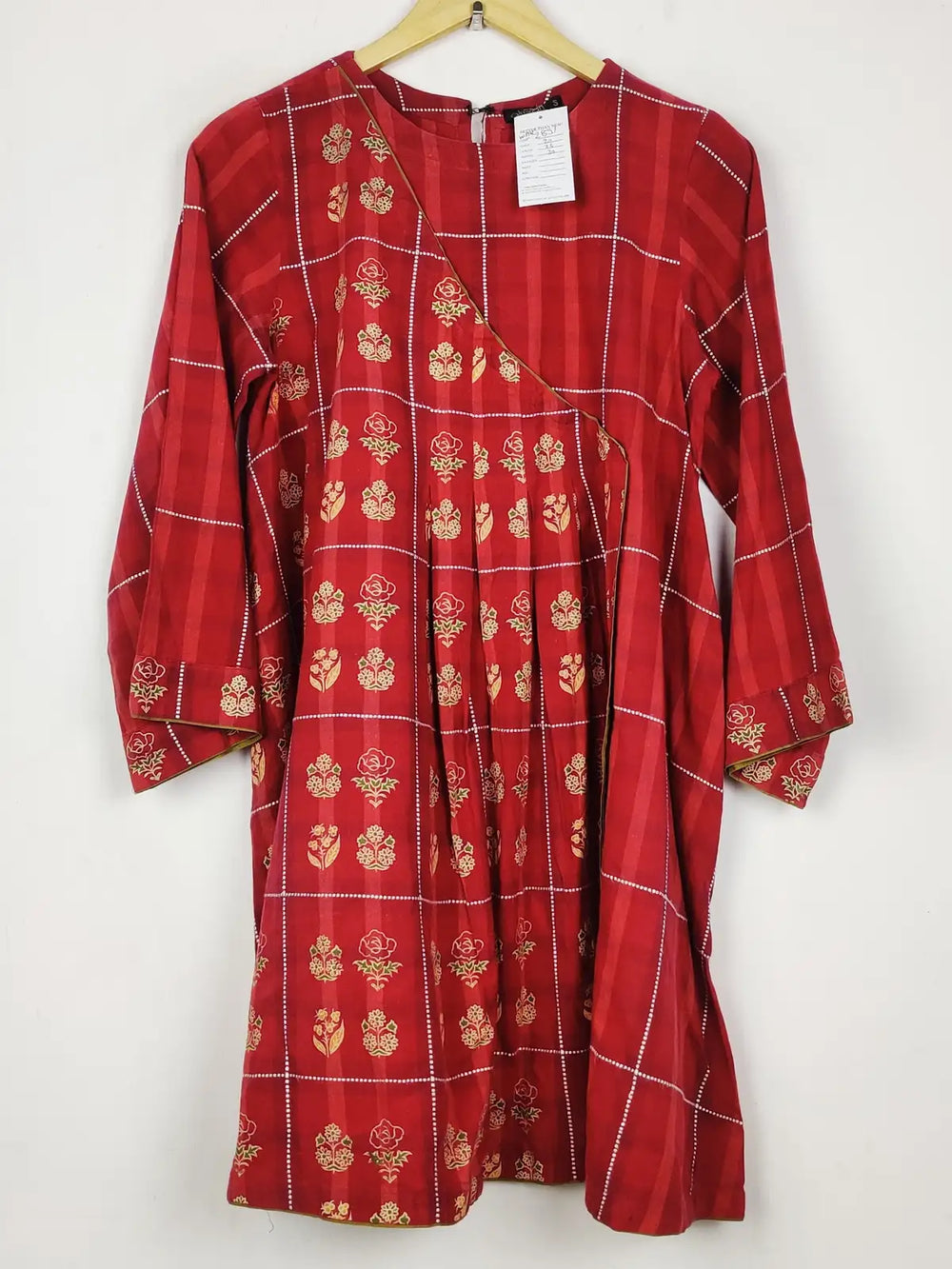 Buy online pre-used pre-loved 100% authentic & Original branded Almirah (WBK-2851) available in Pakistan. Top international brands avilable.