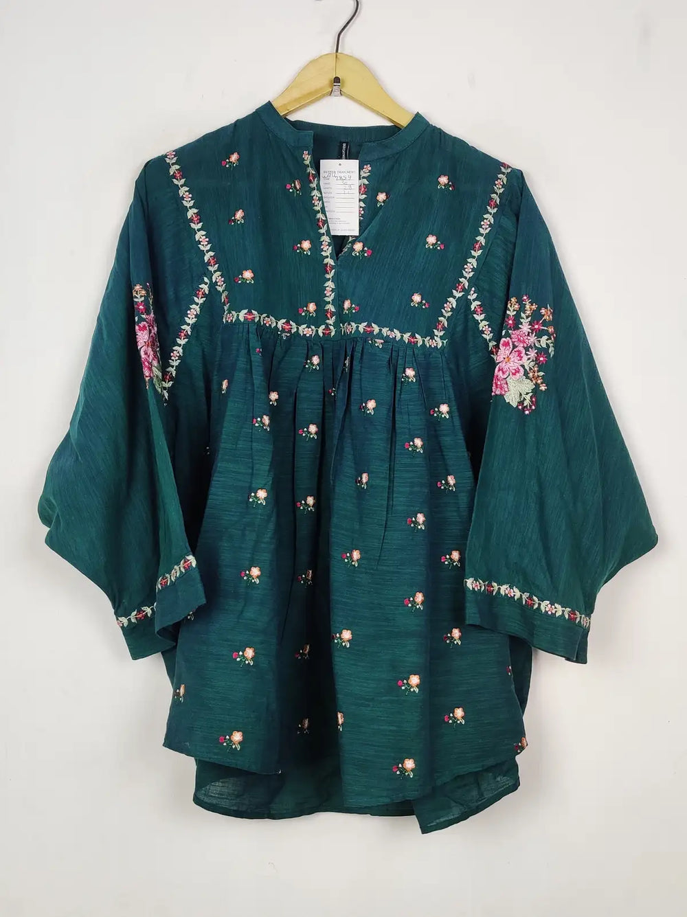 Buy online pre-used pre-loved 100% authentic & Original branded Beechtree (WBK-2854) available in Pakistan. Top international brands avilable.