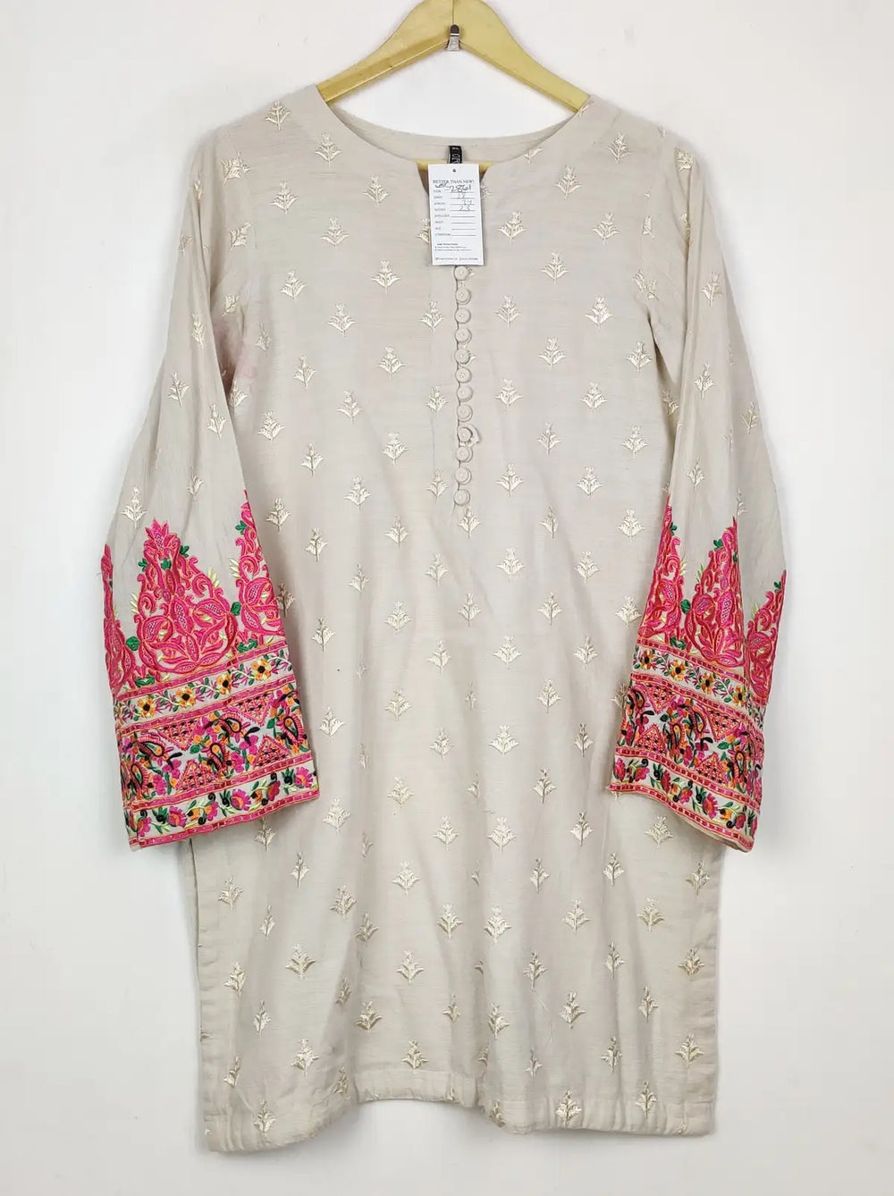 Buy online pre-used pre-loved 100% authentic & Original branded Orignal (WBK-2861) available in Pakistan. Top international brands avilable.