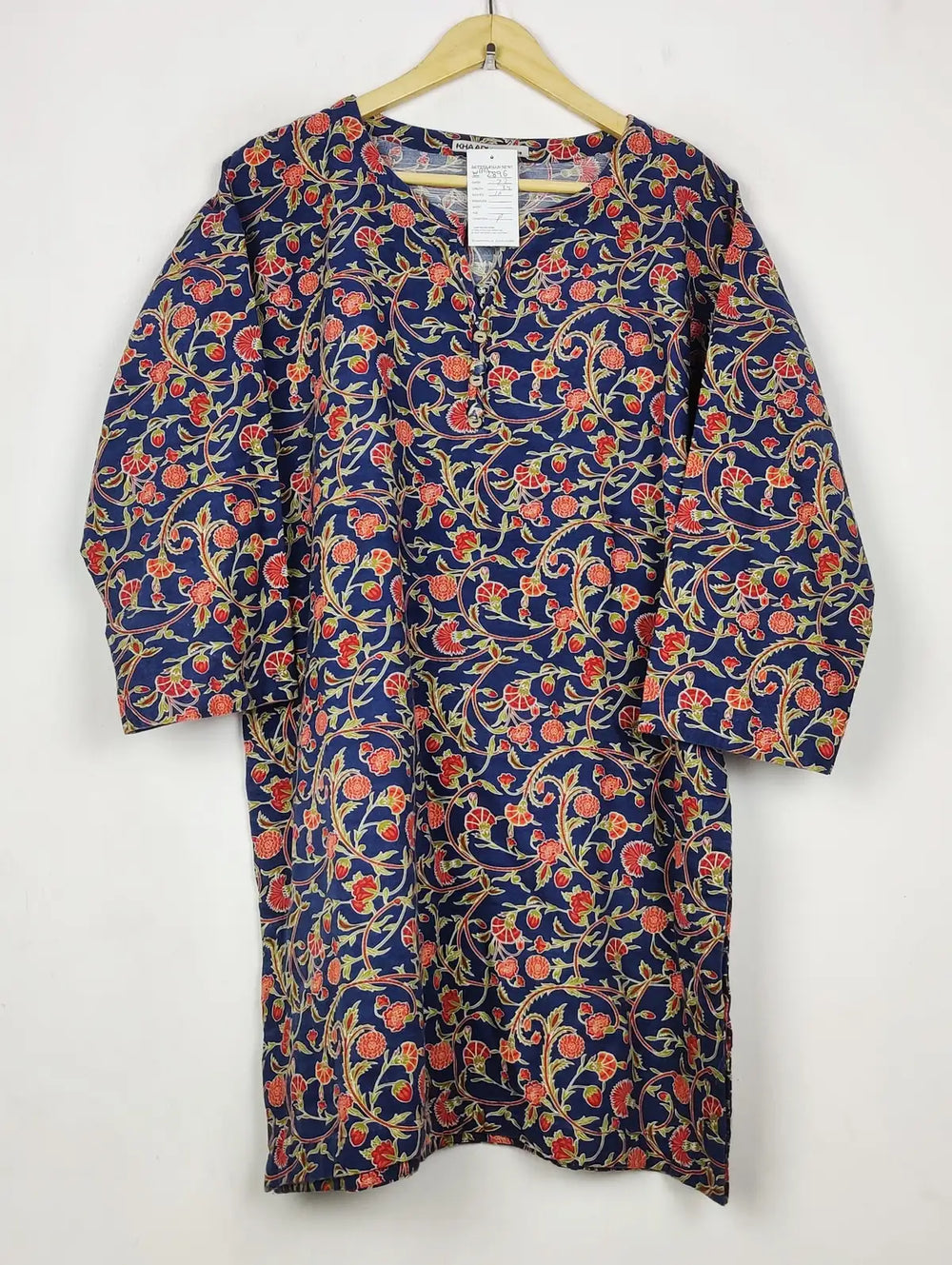 Buy online pre-used pre-loved 100% authentic & Original branded Khaadi (WBK-2896) available in Pakistan. Top international brands avilable.