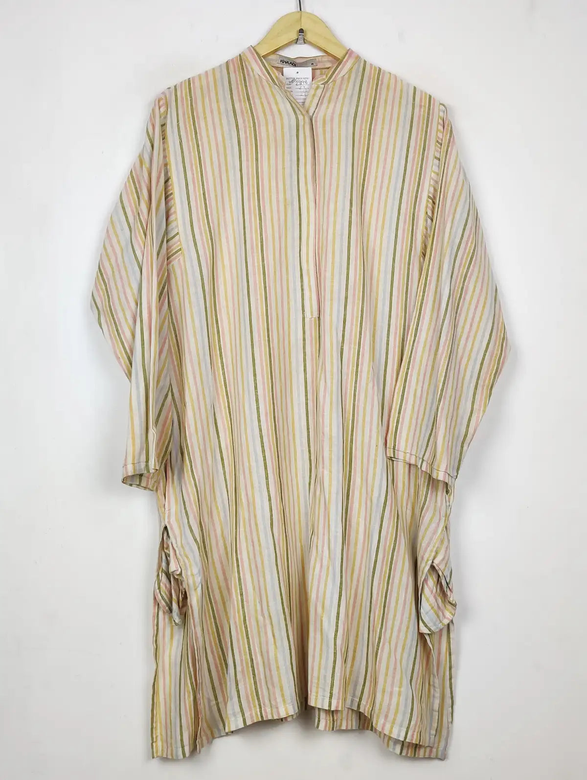 Buy online pre-used pre-loved 100% authentic & Original branded Khaadi (WBK-2898) available in Pakistan. Top international brands avilable.