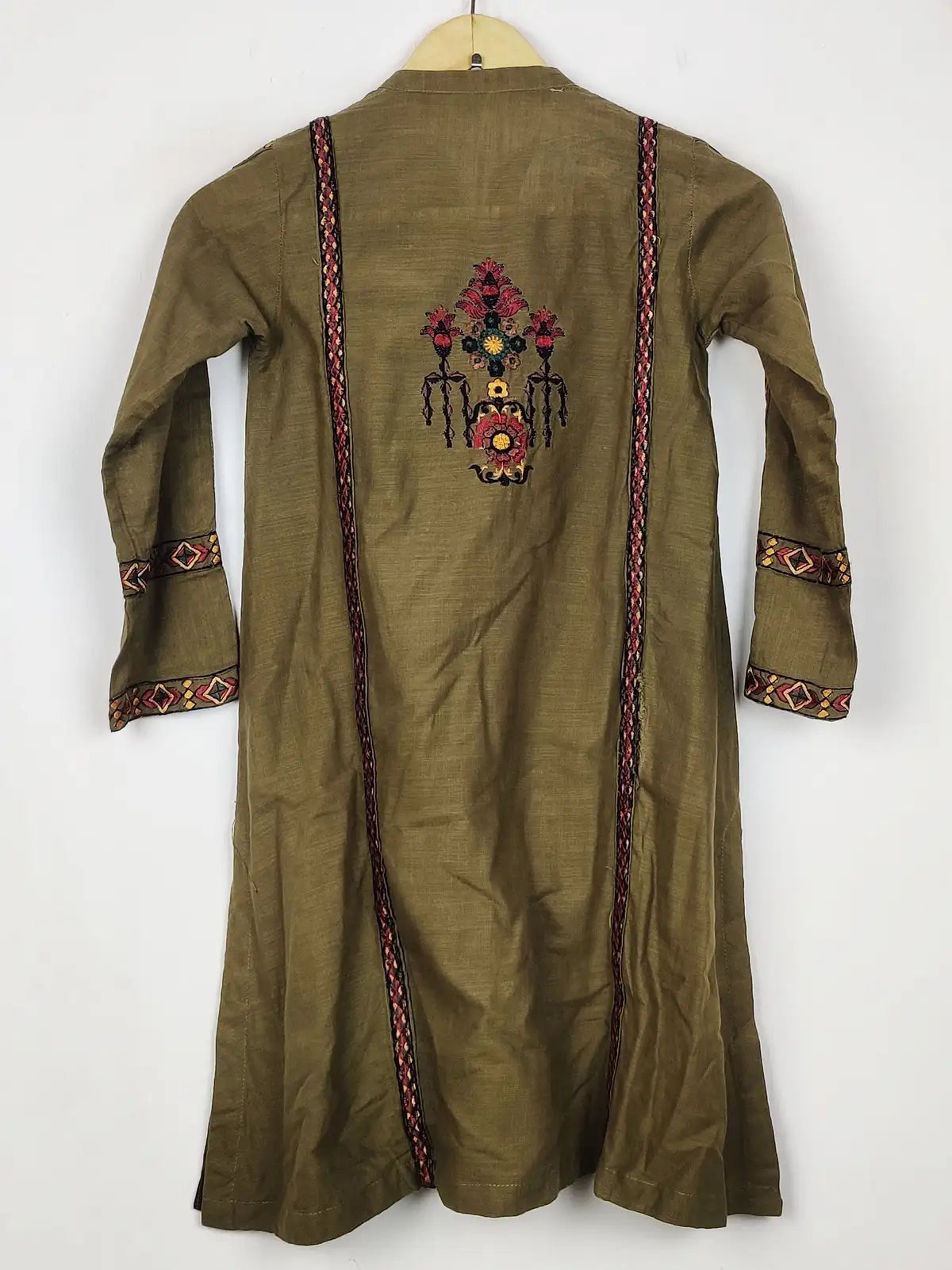 Motif (WBK-2913)