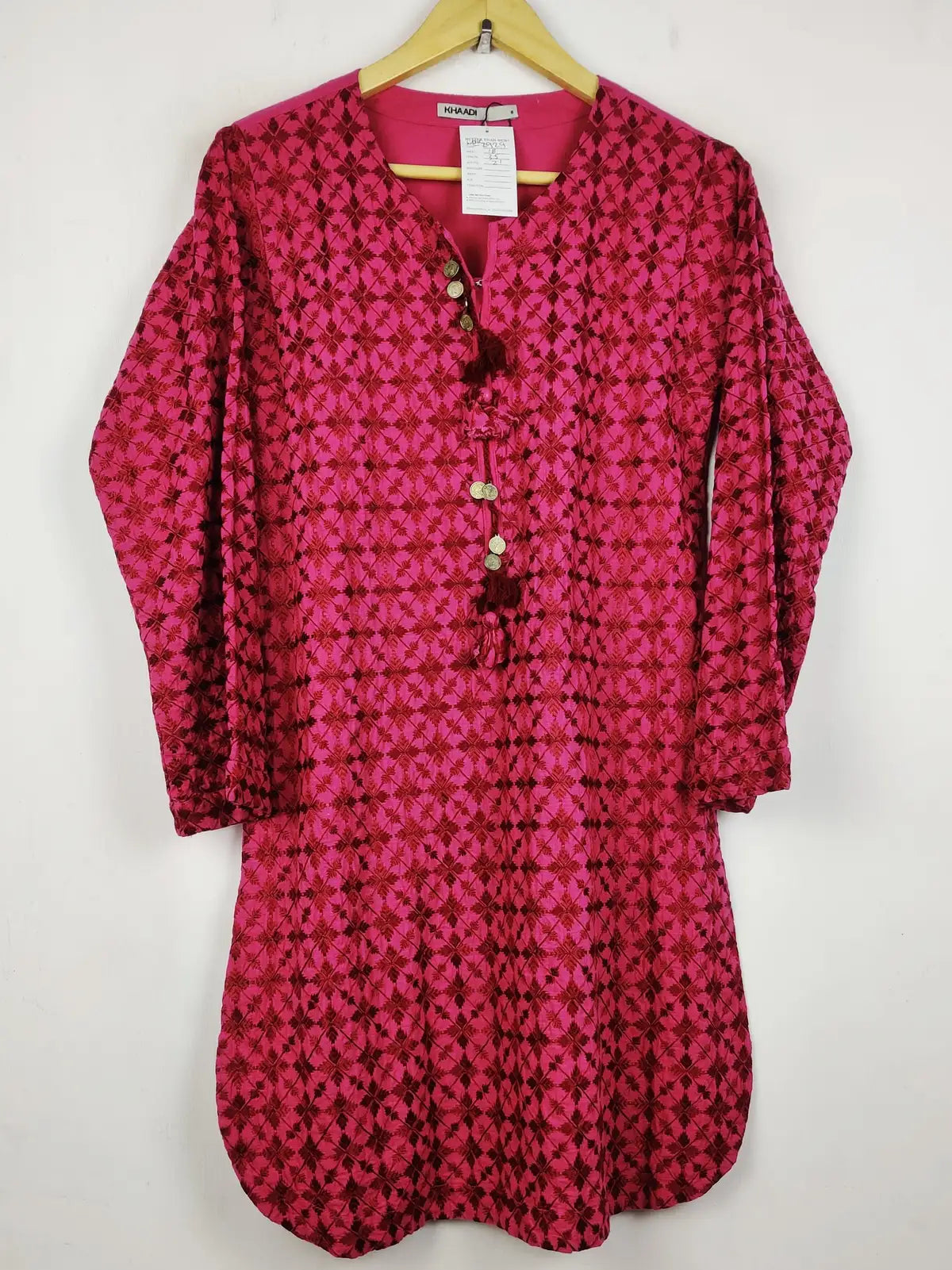 Buy online pre-used pre-loved 100% authentic & Original branded Khaadi (WBK-2929) available in Pakistan. Top international brands avilable.